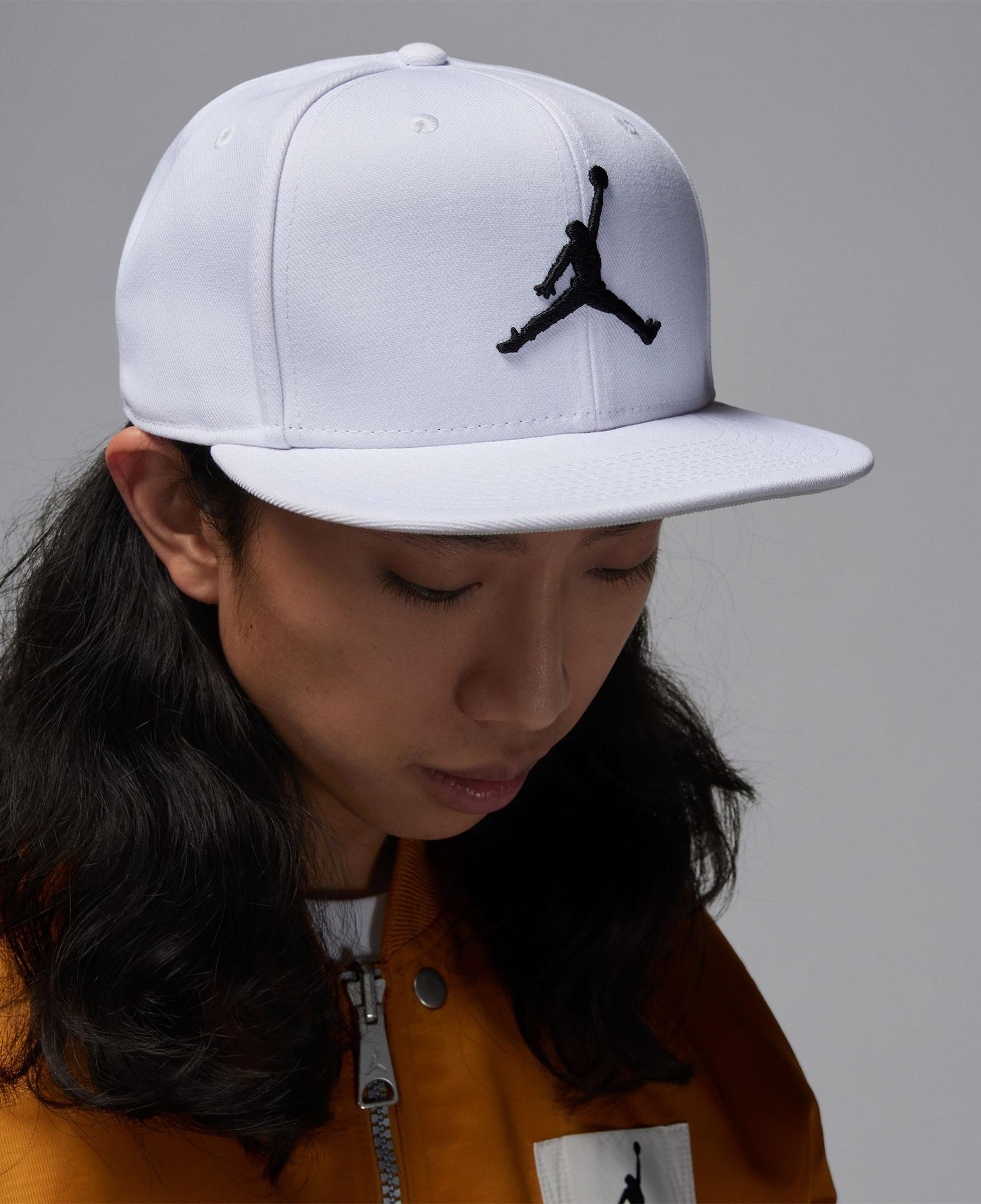 Jordan Jumpman Pro Unisex Beyaz Şapka