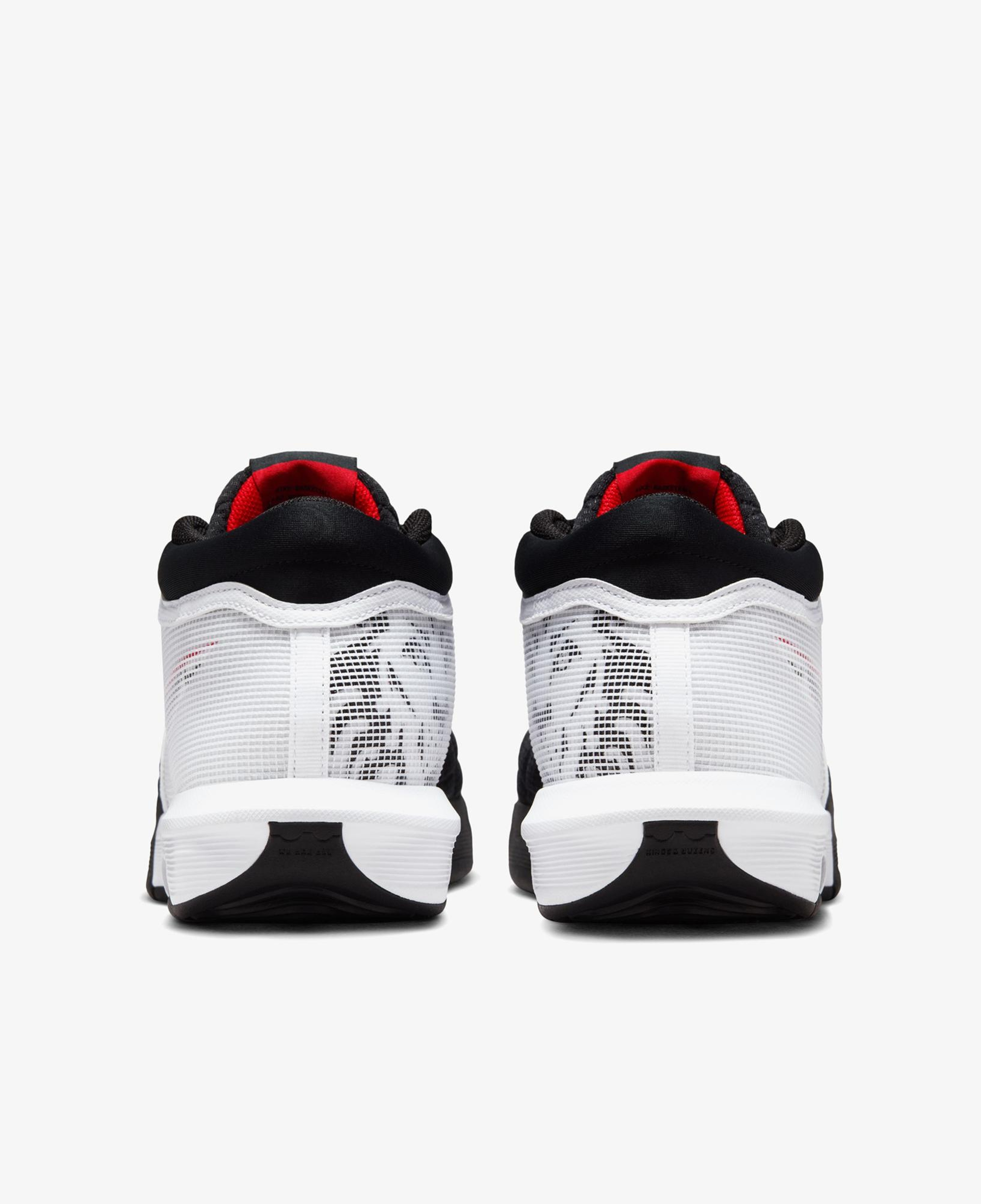 Nike LeBron Witness 8 Erkek Beyaz Basketbol Ayakkabısı