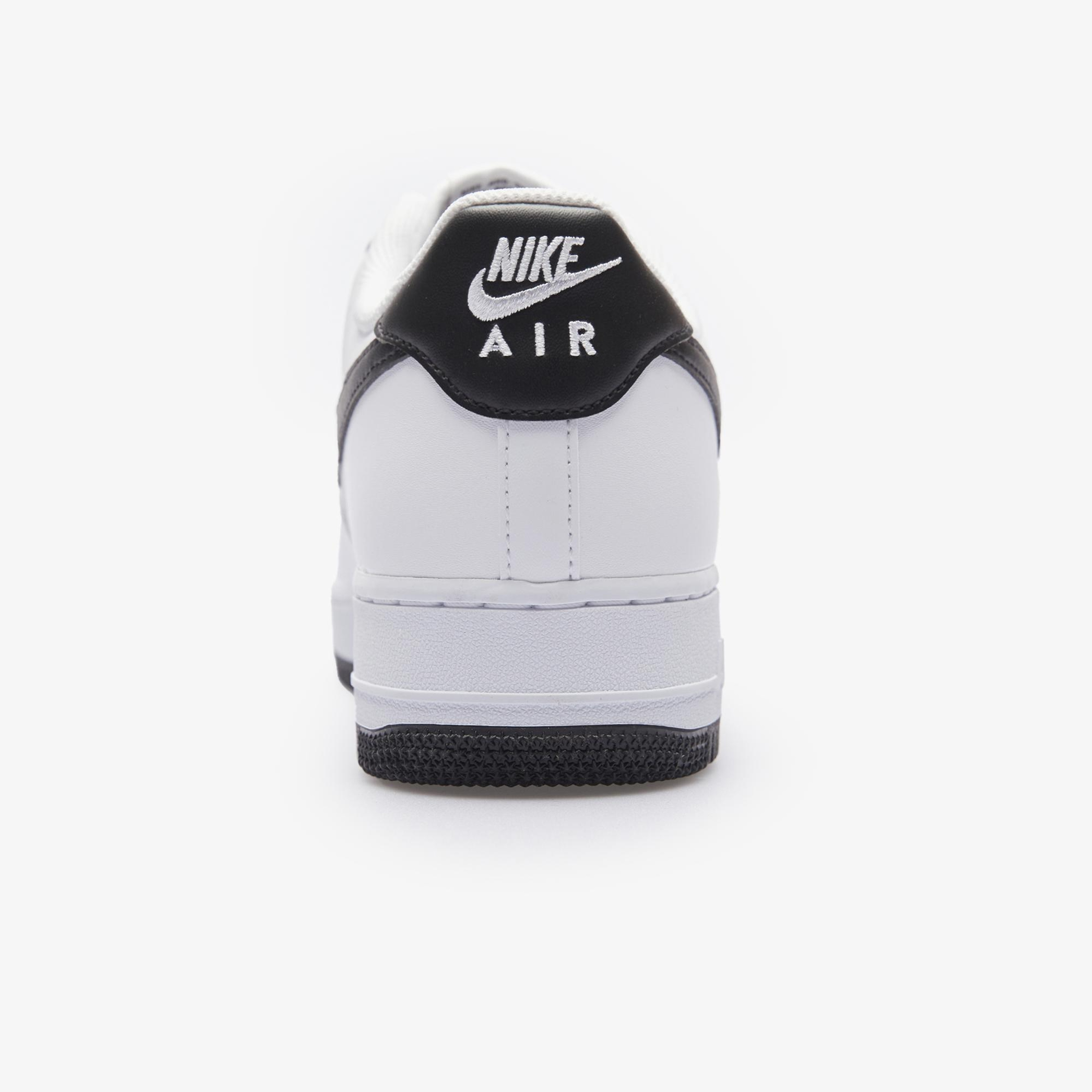 Nike Air Force 1 '07 Erkek Beyaz Spor Ayakkabı