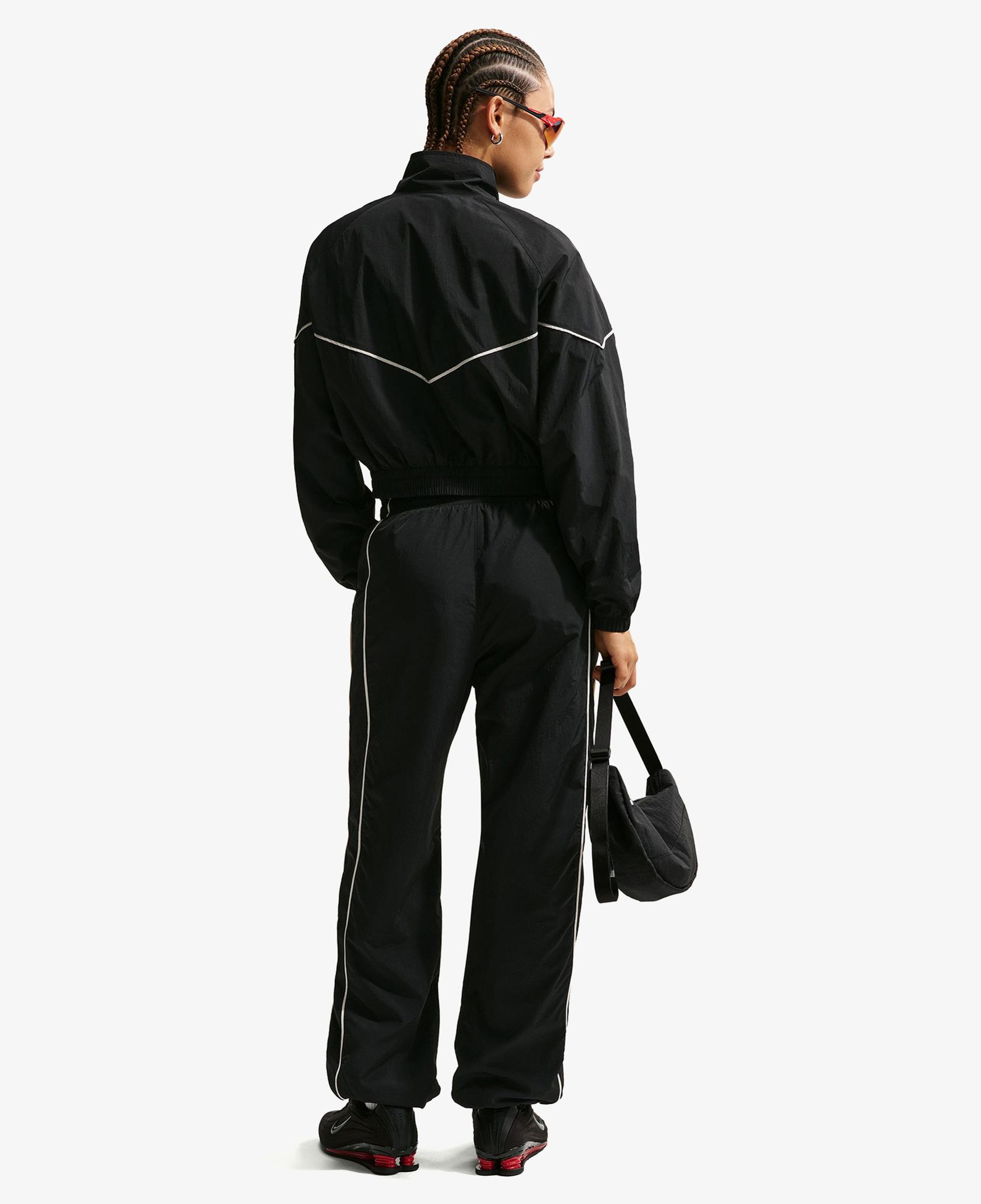 Nike Sportswear Windrunner Woven Kadın Siyah Ceket