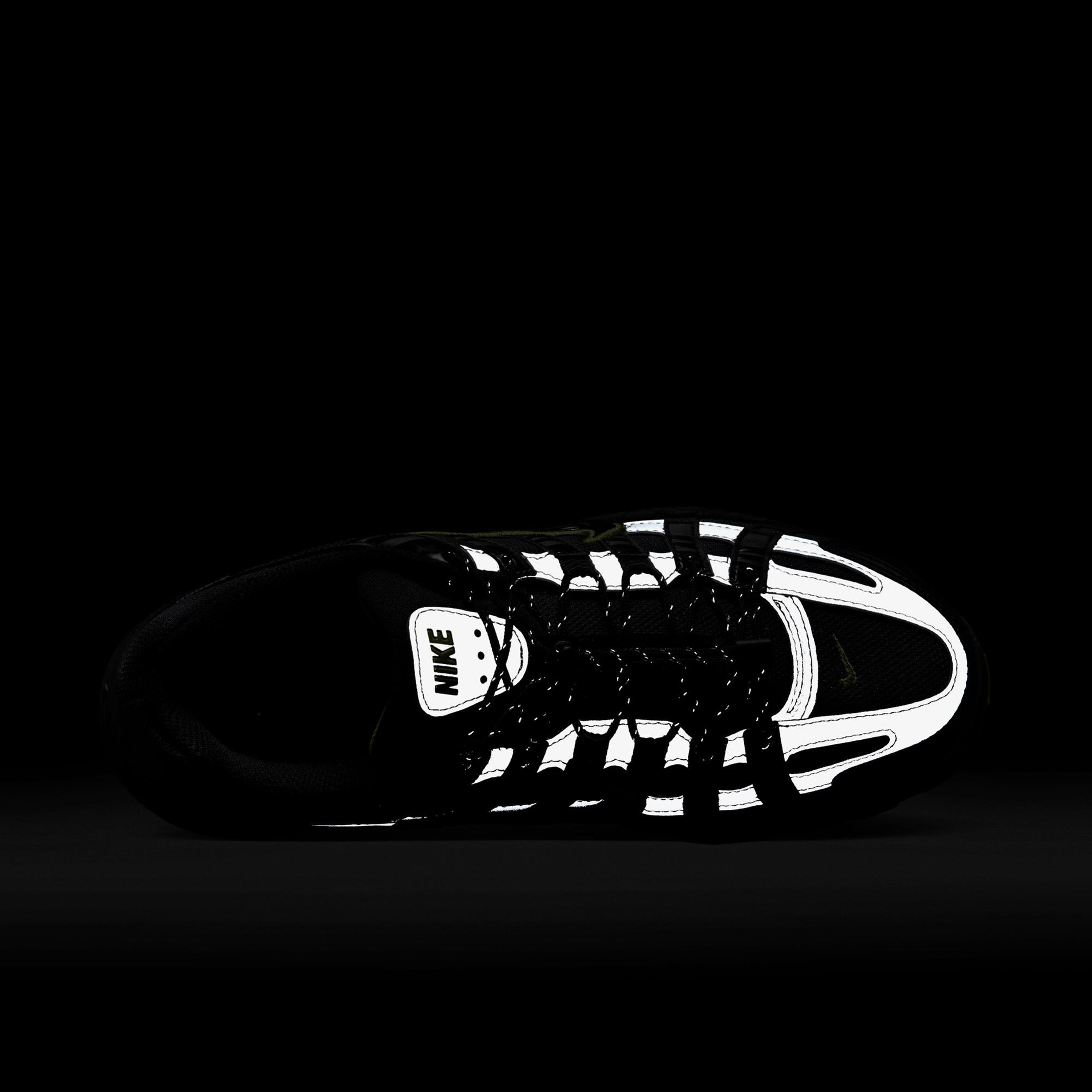 Nike P-6000 Kadın Siyah Spor Ayakkabı