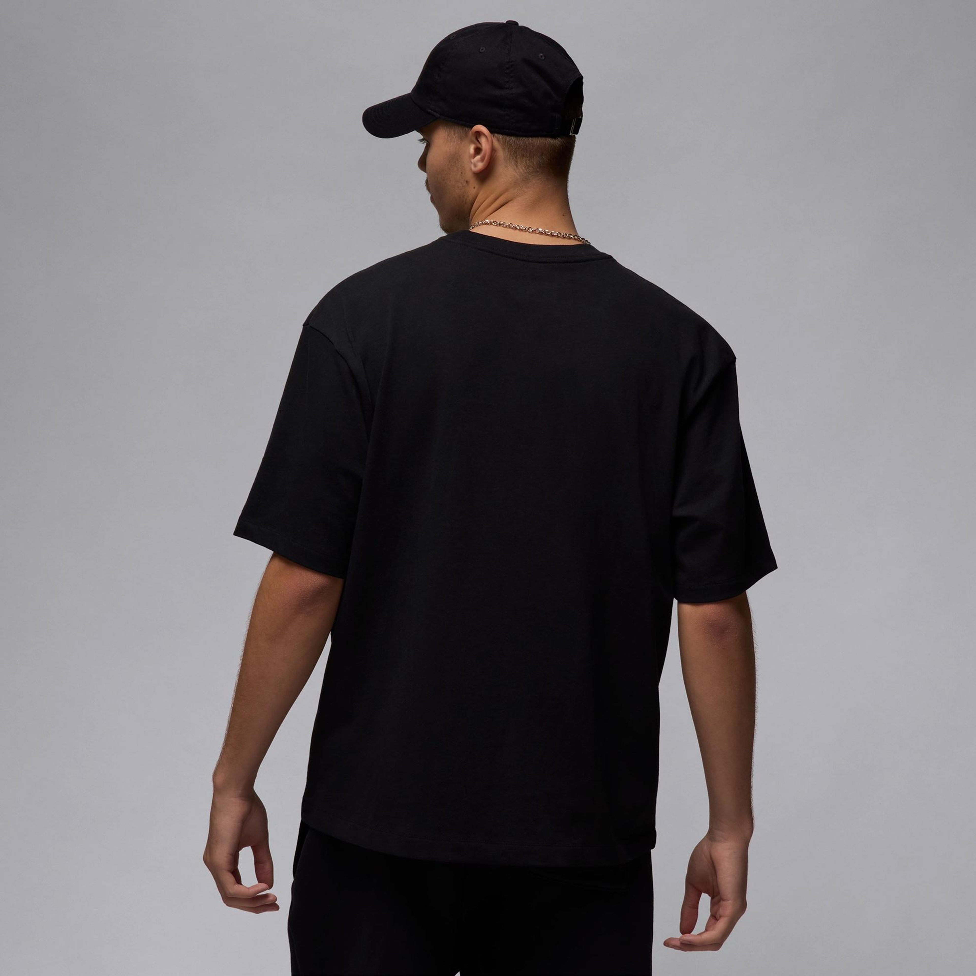 Jordan Flight Essentials Erkek Siyah T-Shirt