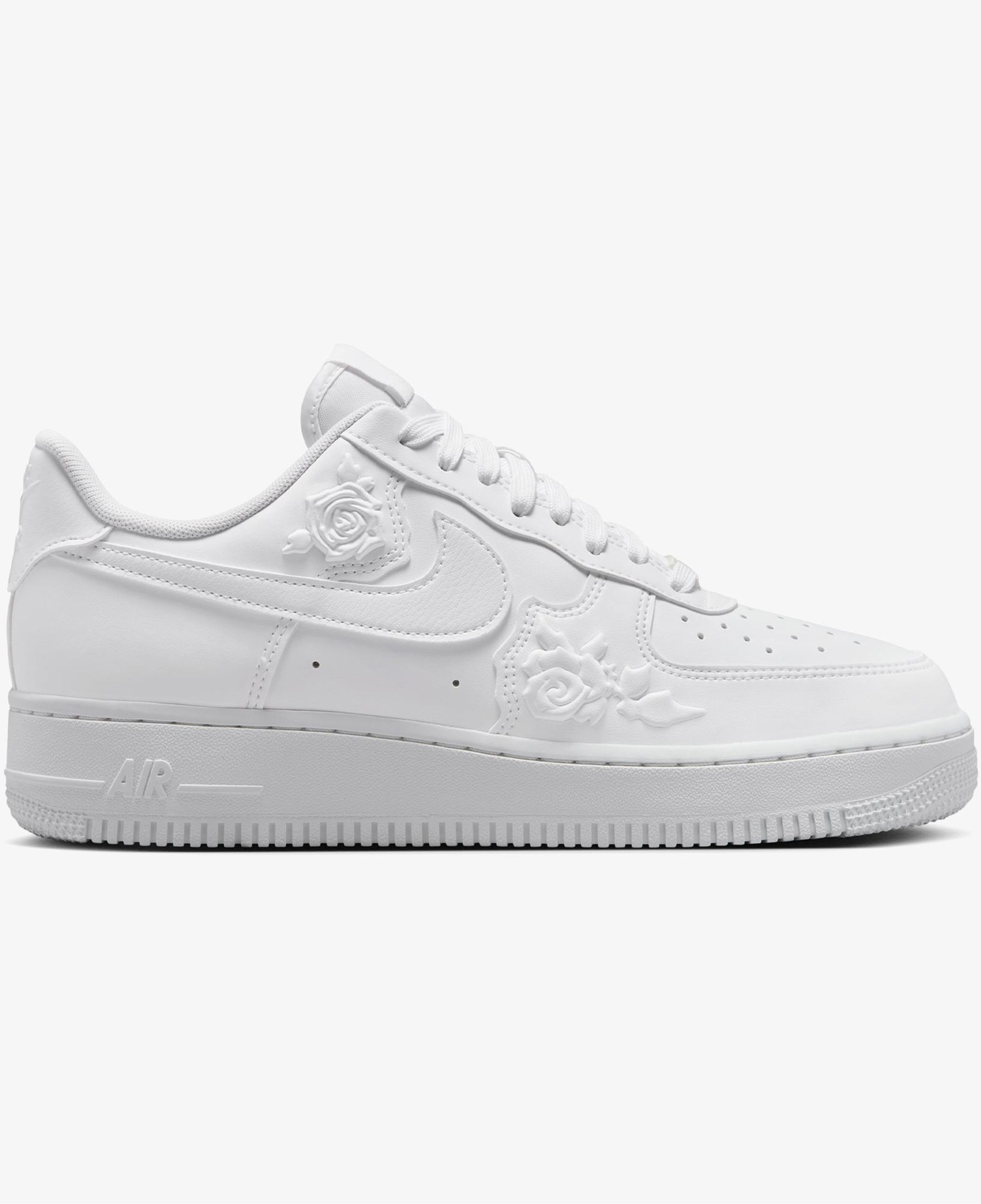 Nike Air Force 1 '07 Kadın Beyaz Spor Ayakkabı