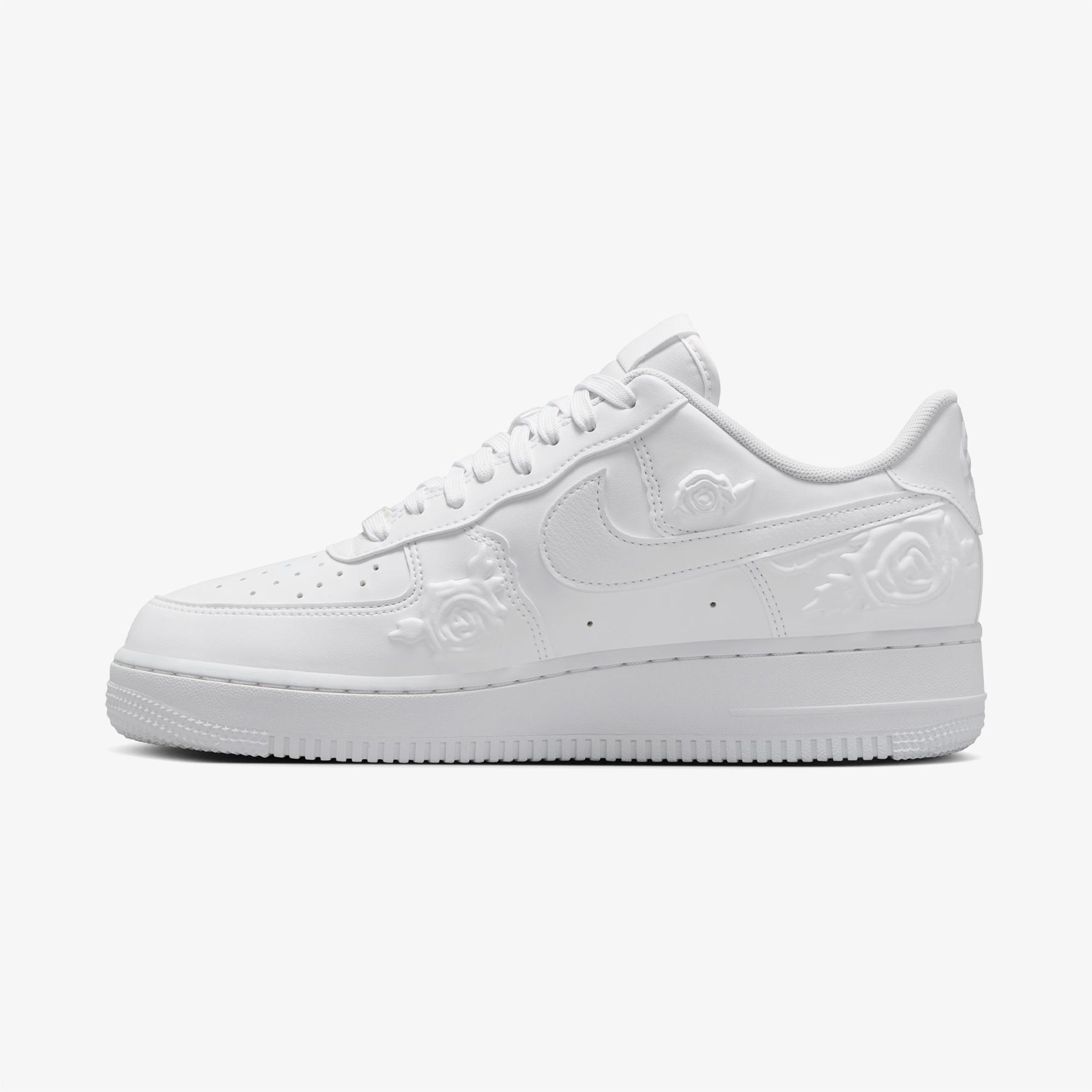 Nike Beyaz Nike Air Force 1