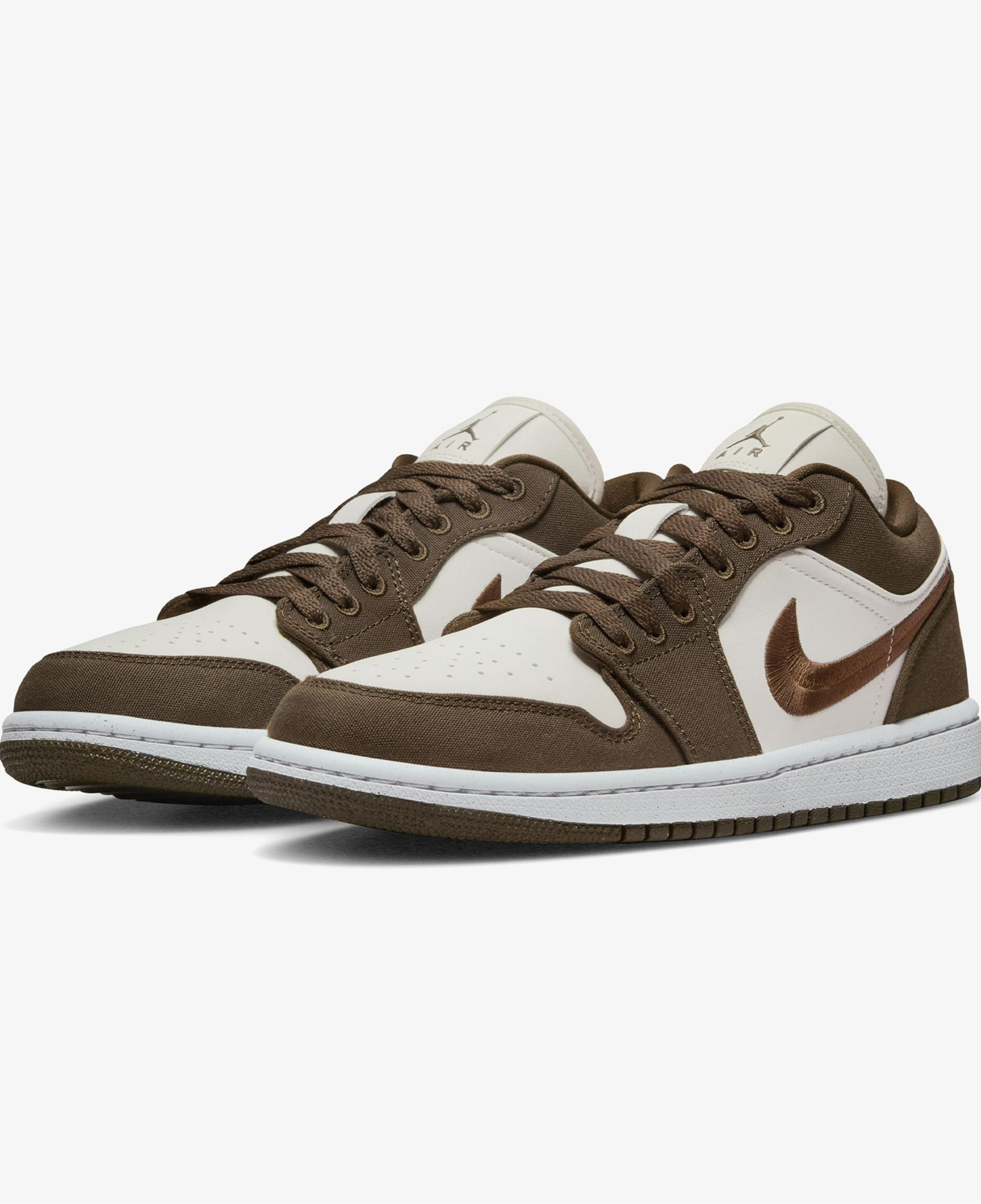 Jordan Air 1 Low SE Kadın Haki Spor Ayakkabı