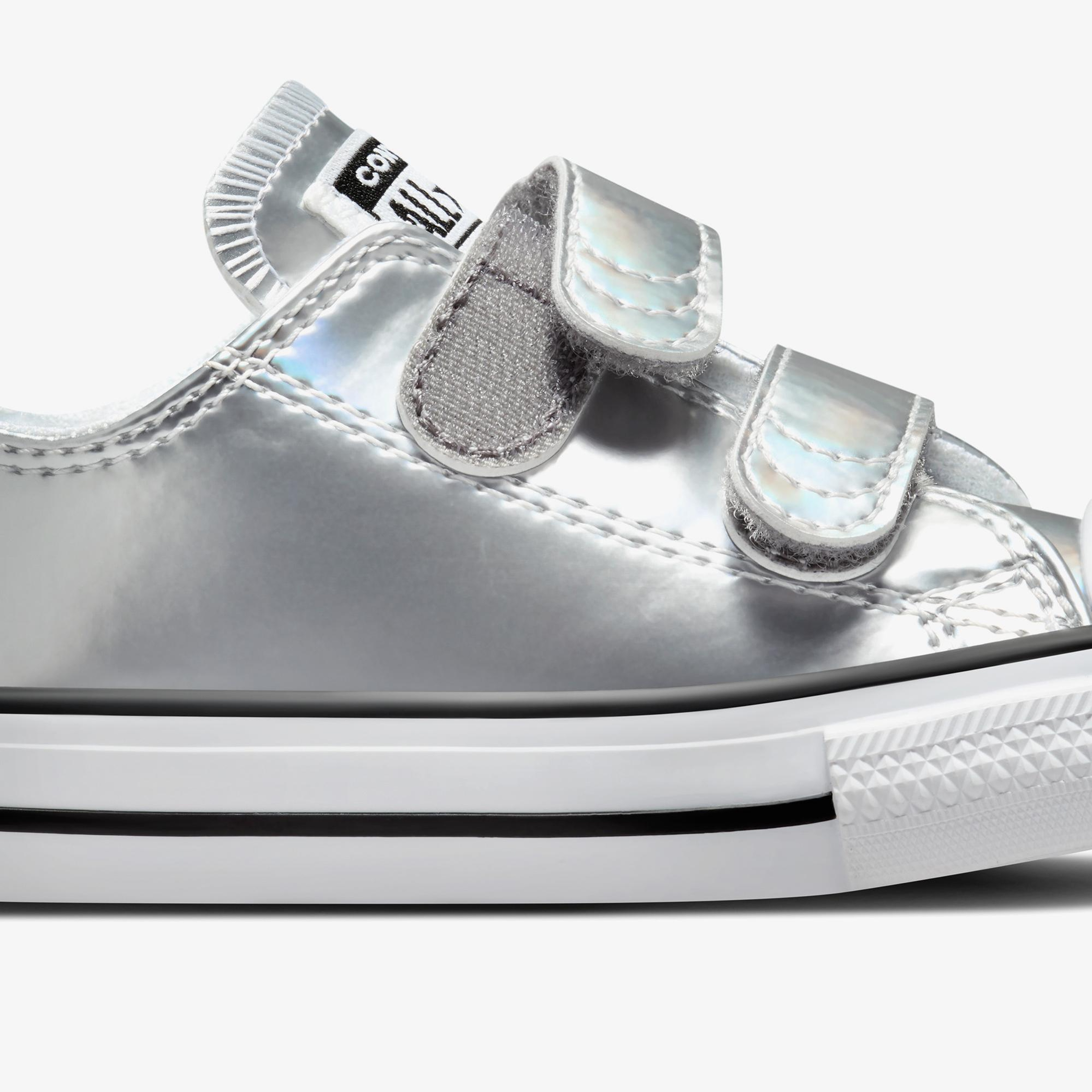 Converse Chuck Taylor All Star 2V Metallic Çocuk Gri Sneaker