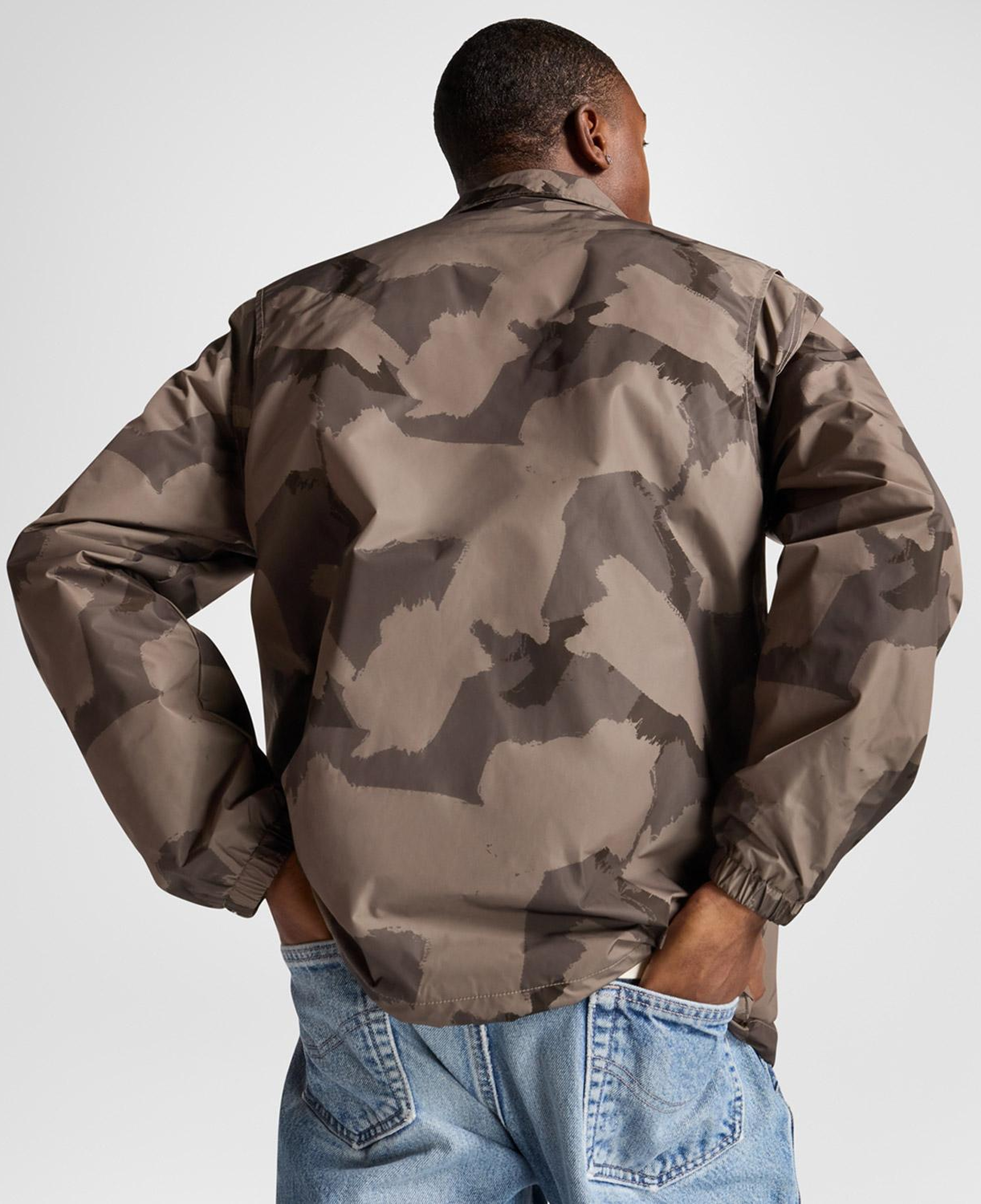 Converse Go-To Unisex Desenli Haki Yağmurluk