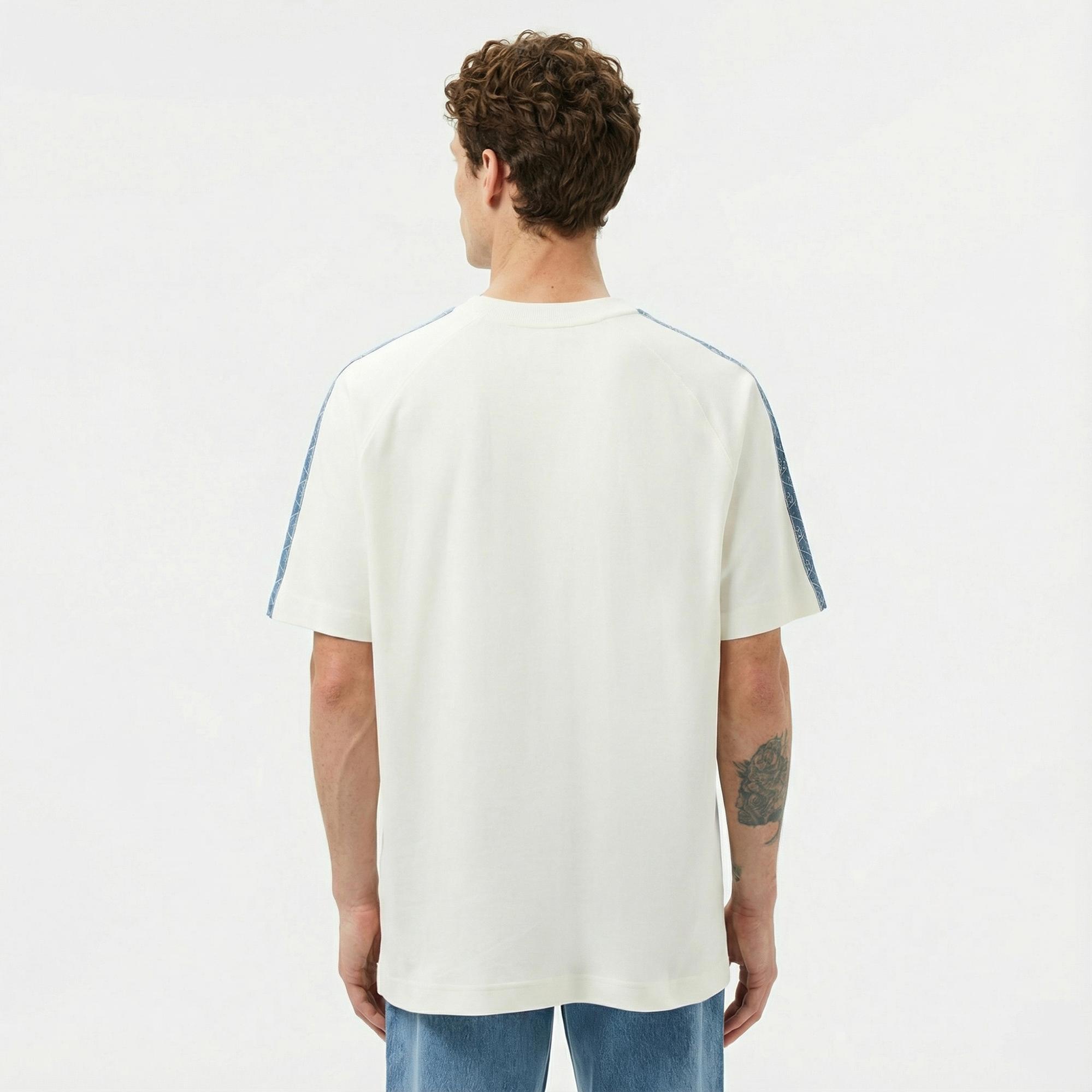 Lacoste Erkek Oversize Fit Bisiklet Yaka Baskılı Beyaz T-Shirt
