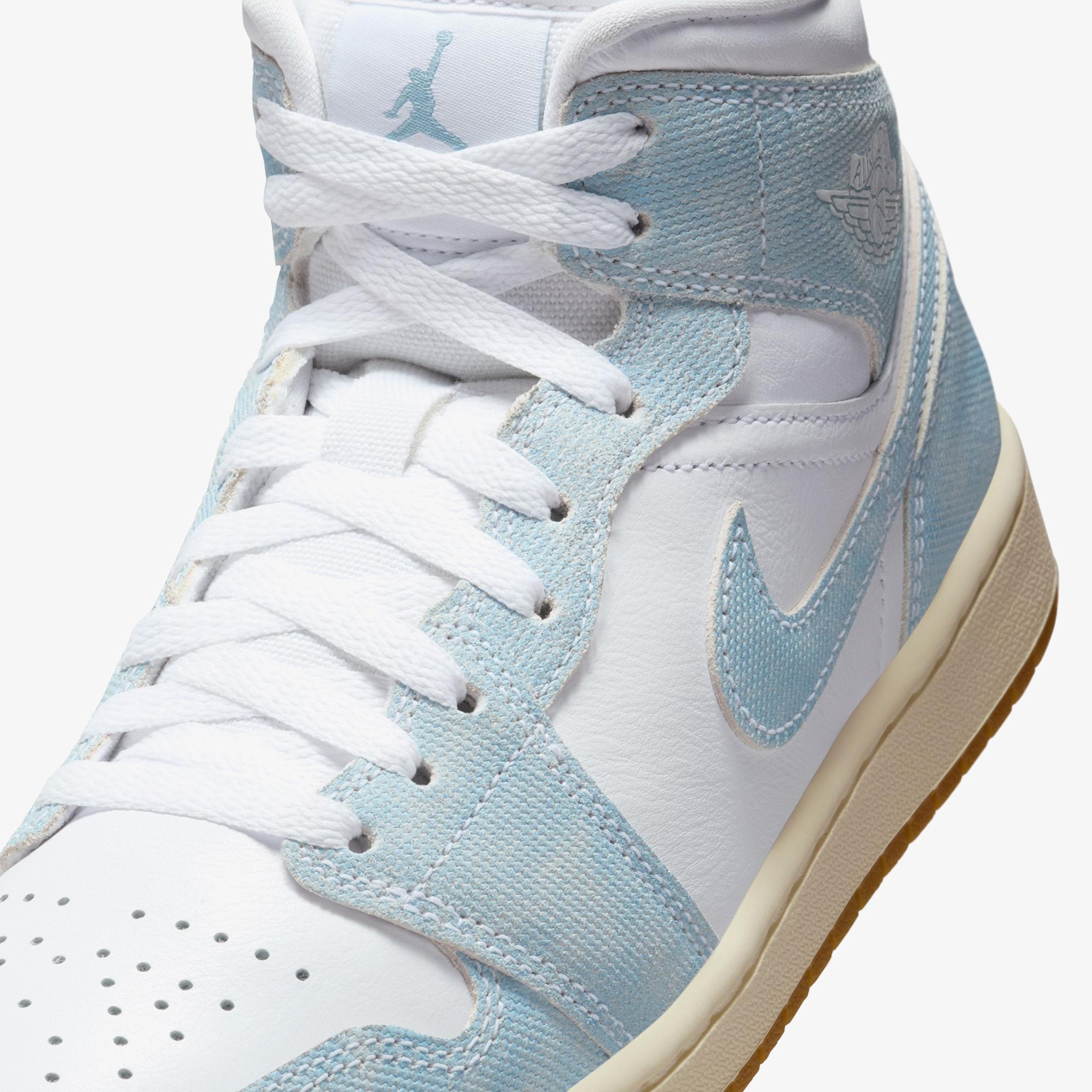 Jordan Air 1 Mid SE Kadın Beyaz Spor Ayakkabı