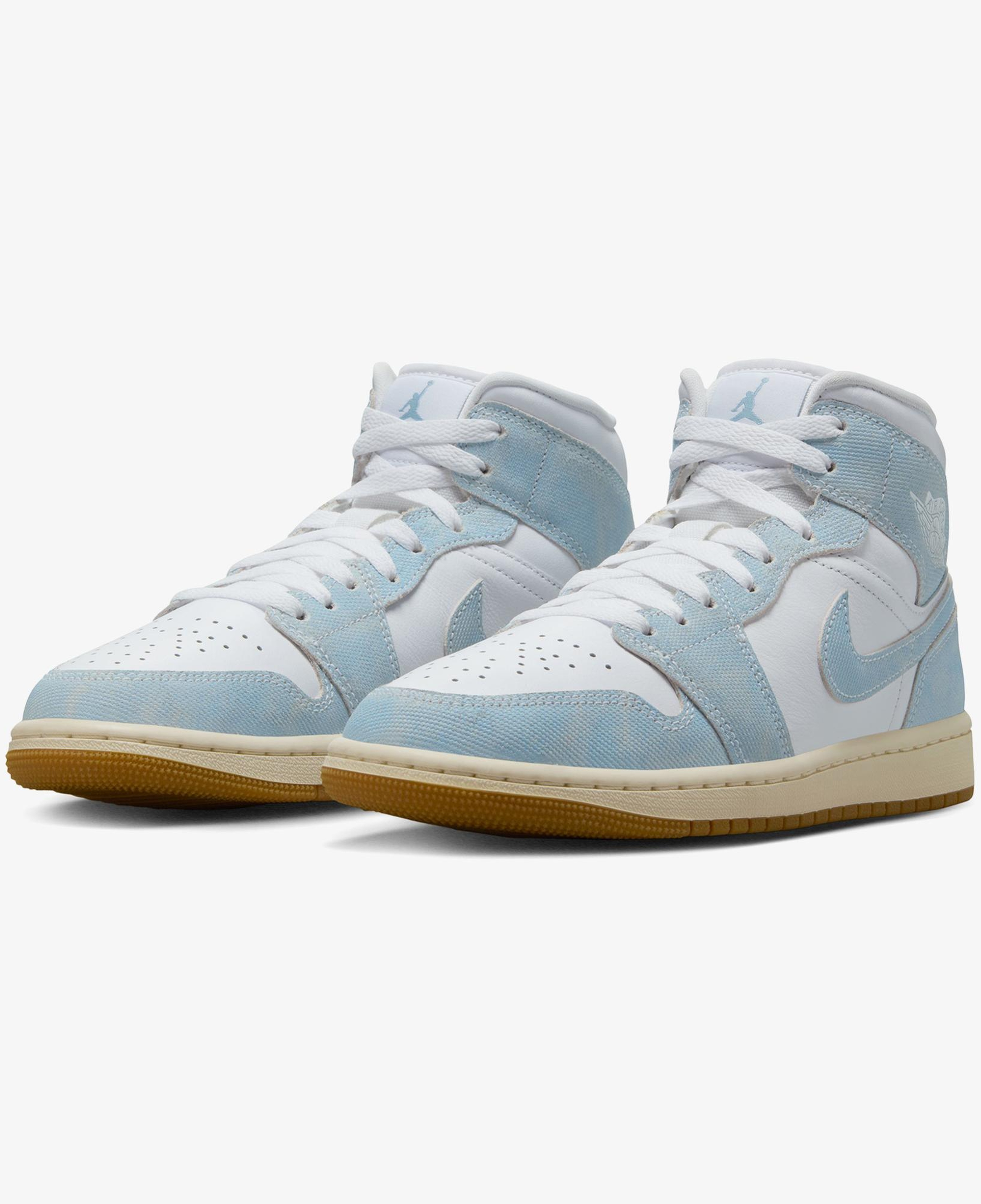 Jordan Air 1 Mid SE Kadın Beyaz Spor Ayakkabı