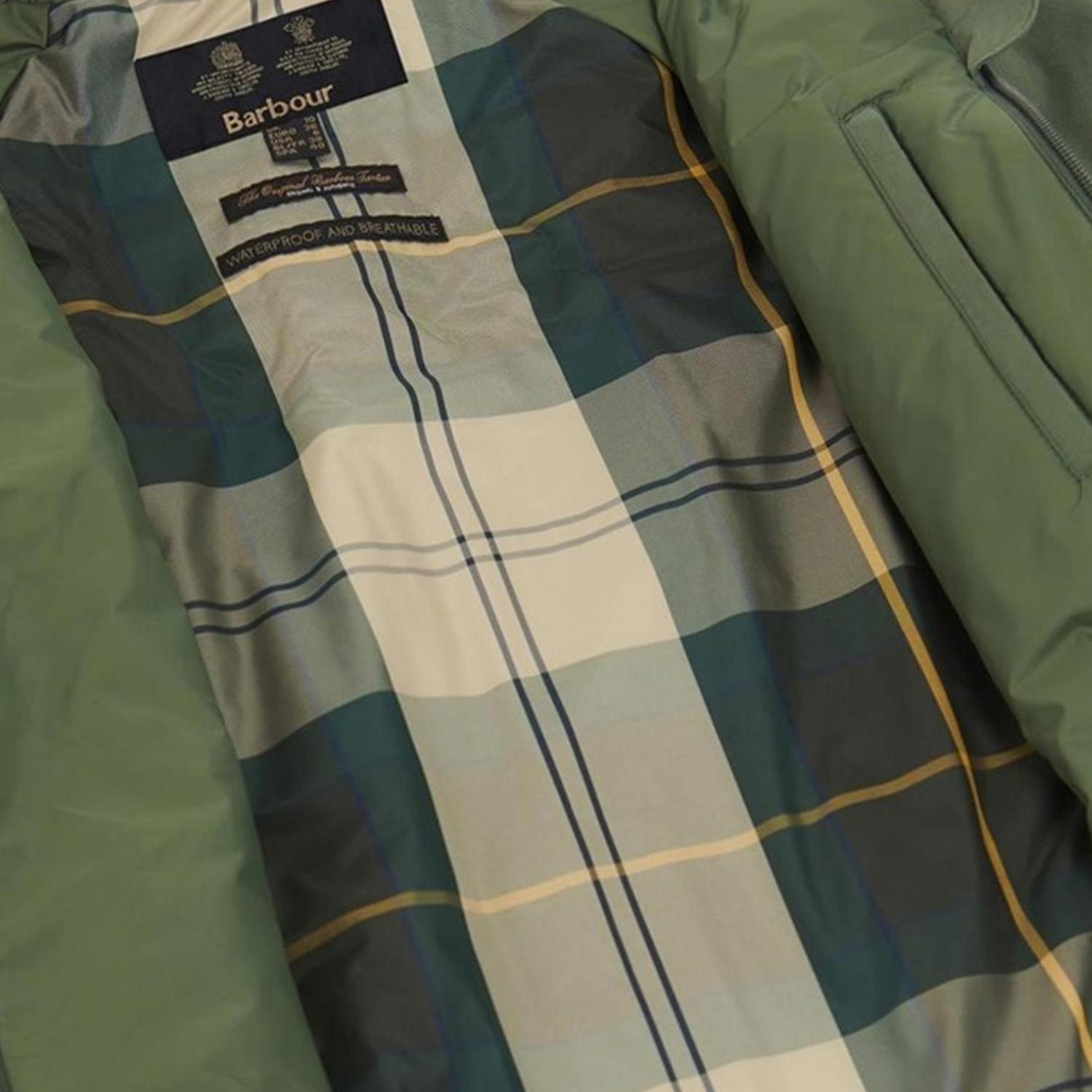 Barbour Winter Beadnell Waterproof Ceket