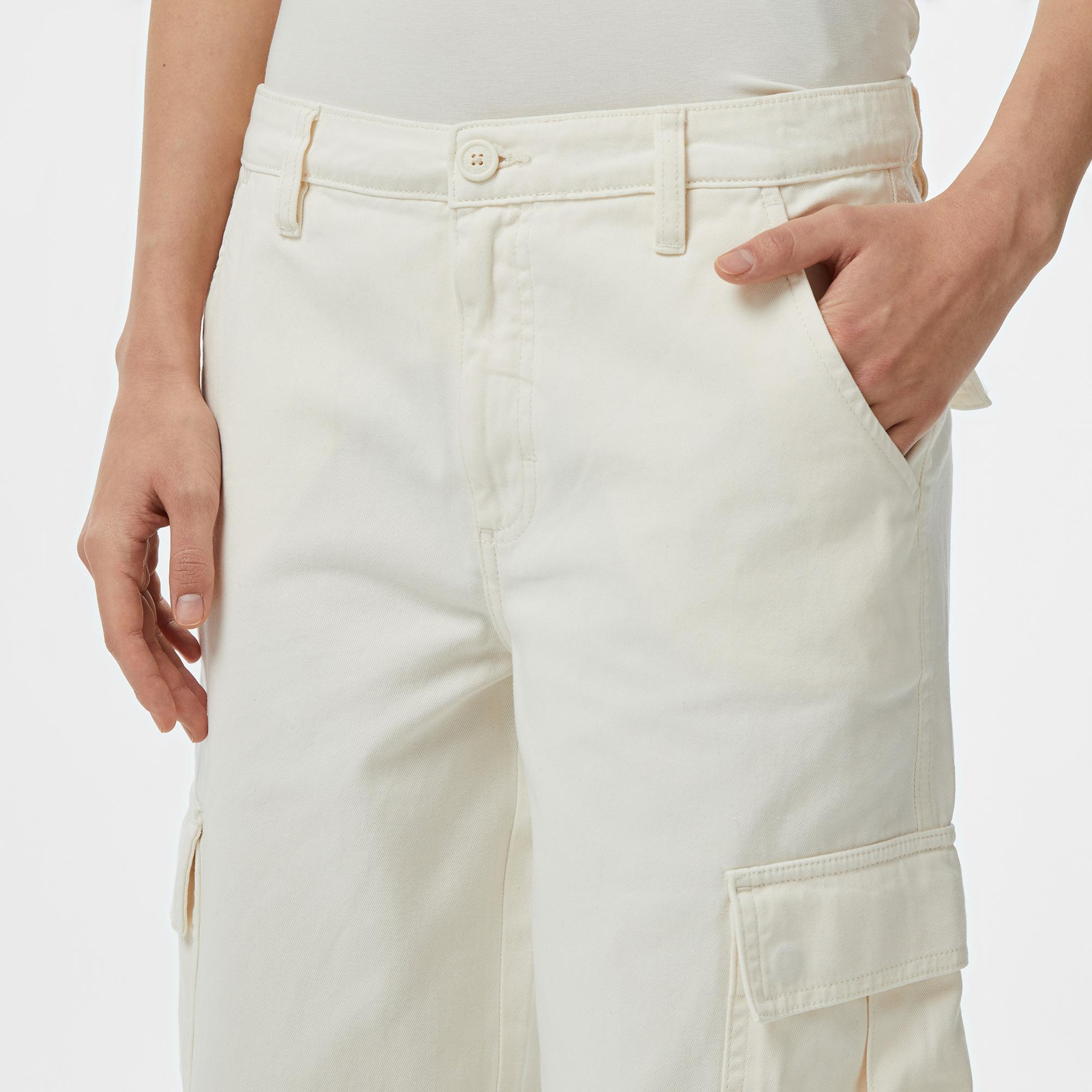 Guess Kadın Krem Pantolon