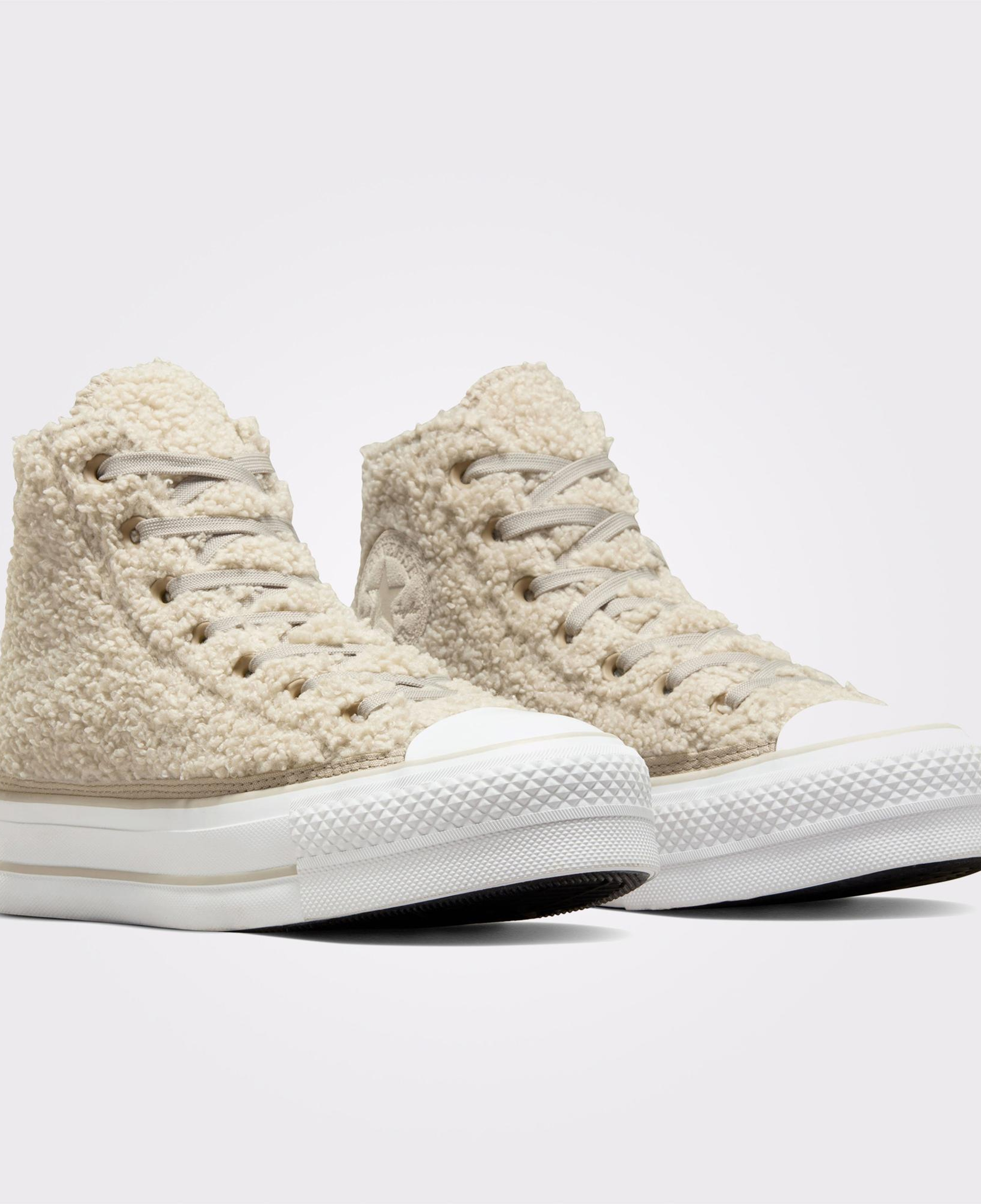 Converse Chuck Taylor All Star Lift Platform Warm Winter Kadın Bej Sneaker