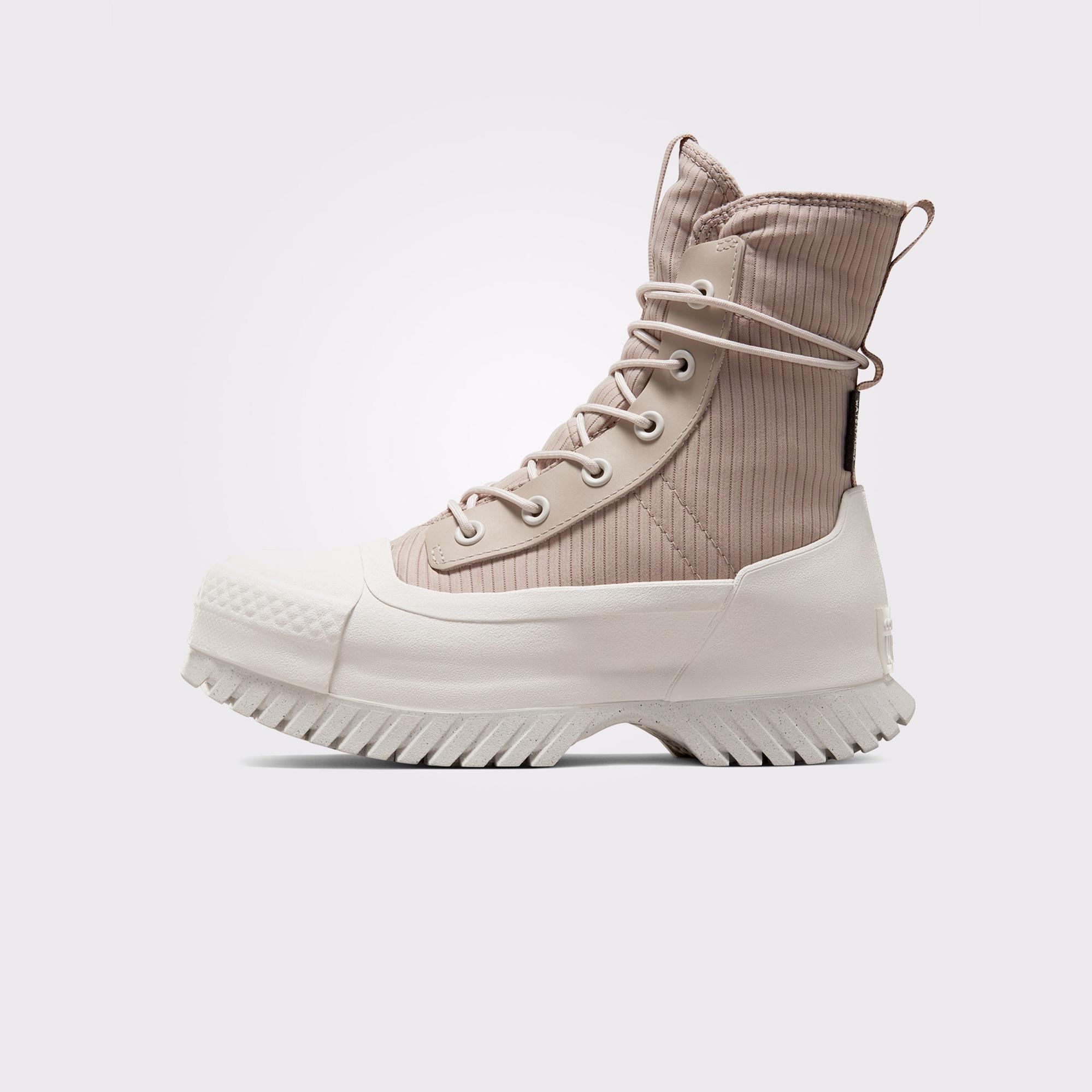 Converse Chuck Taylor All Star Lugged 2.0 Platform Counter Climate Extra High