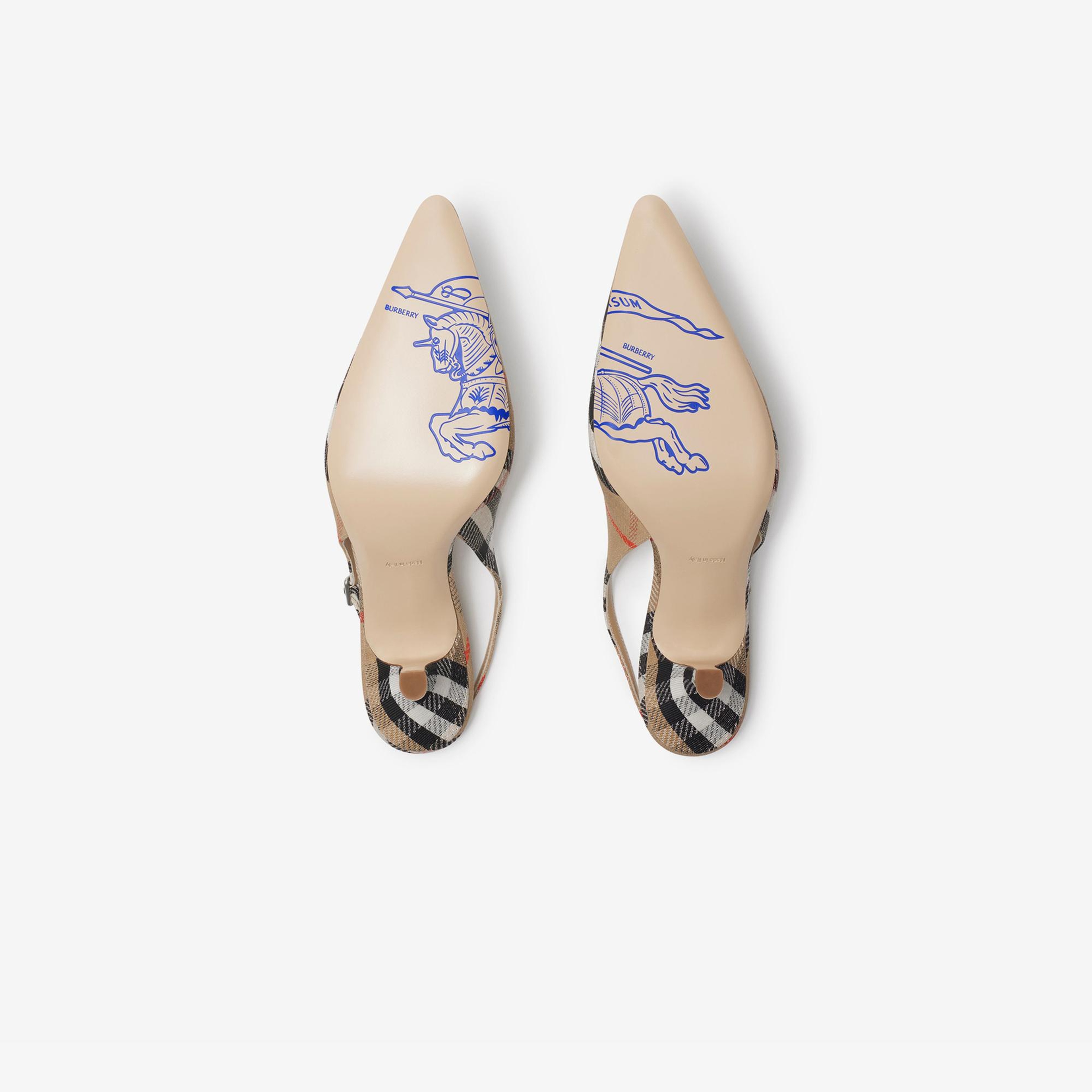 Burberry Birdie Slingback Pumps Kadın Bej Topuklu Ayakkabı