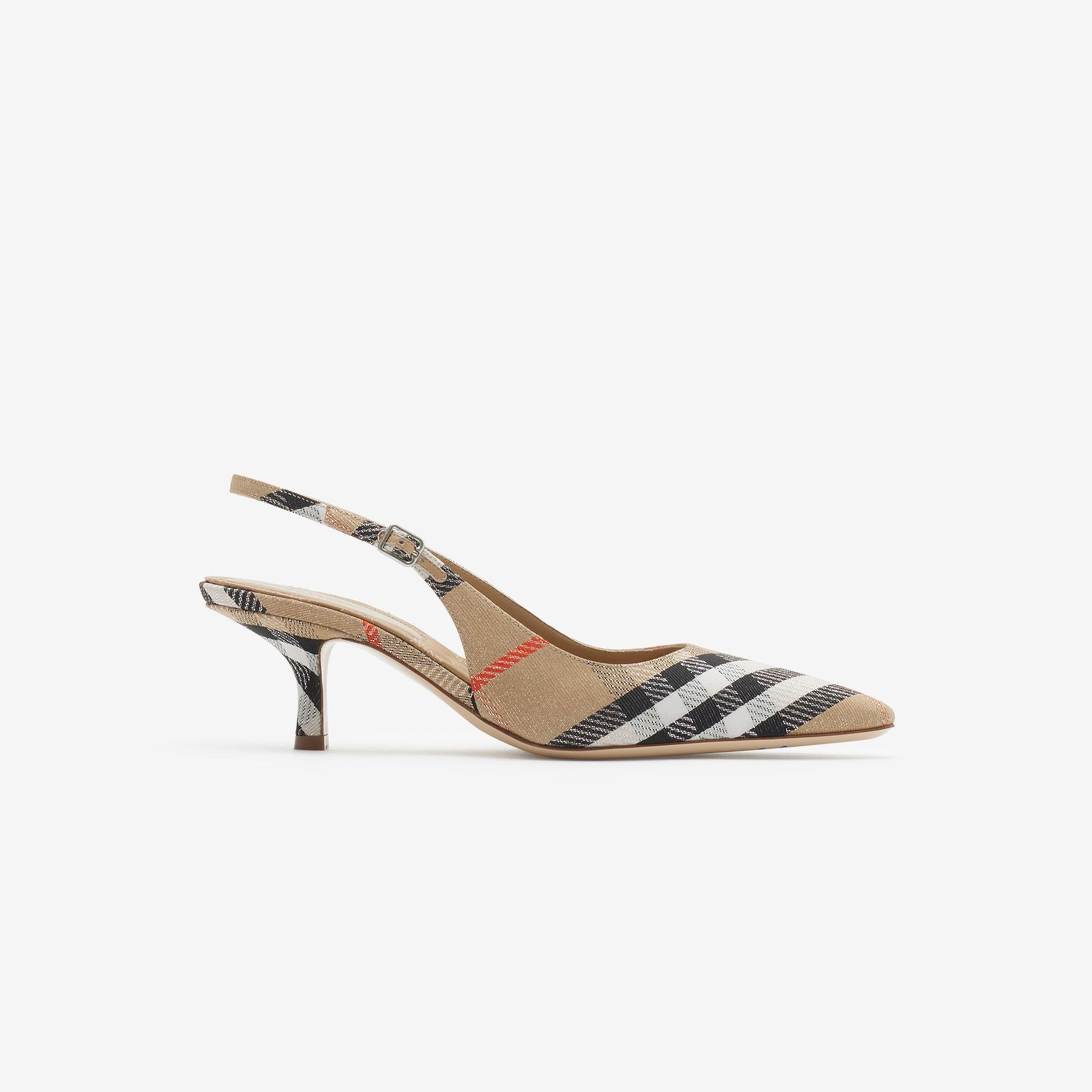 Burberry Birdie Slingback Pumps Kadın Bej Topuklu Ayakkabı