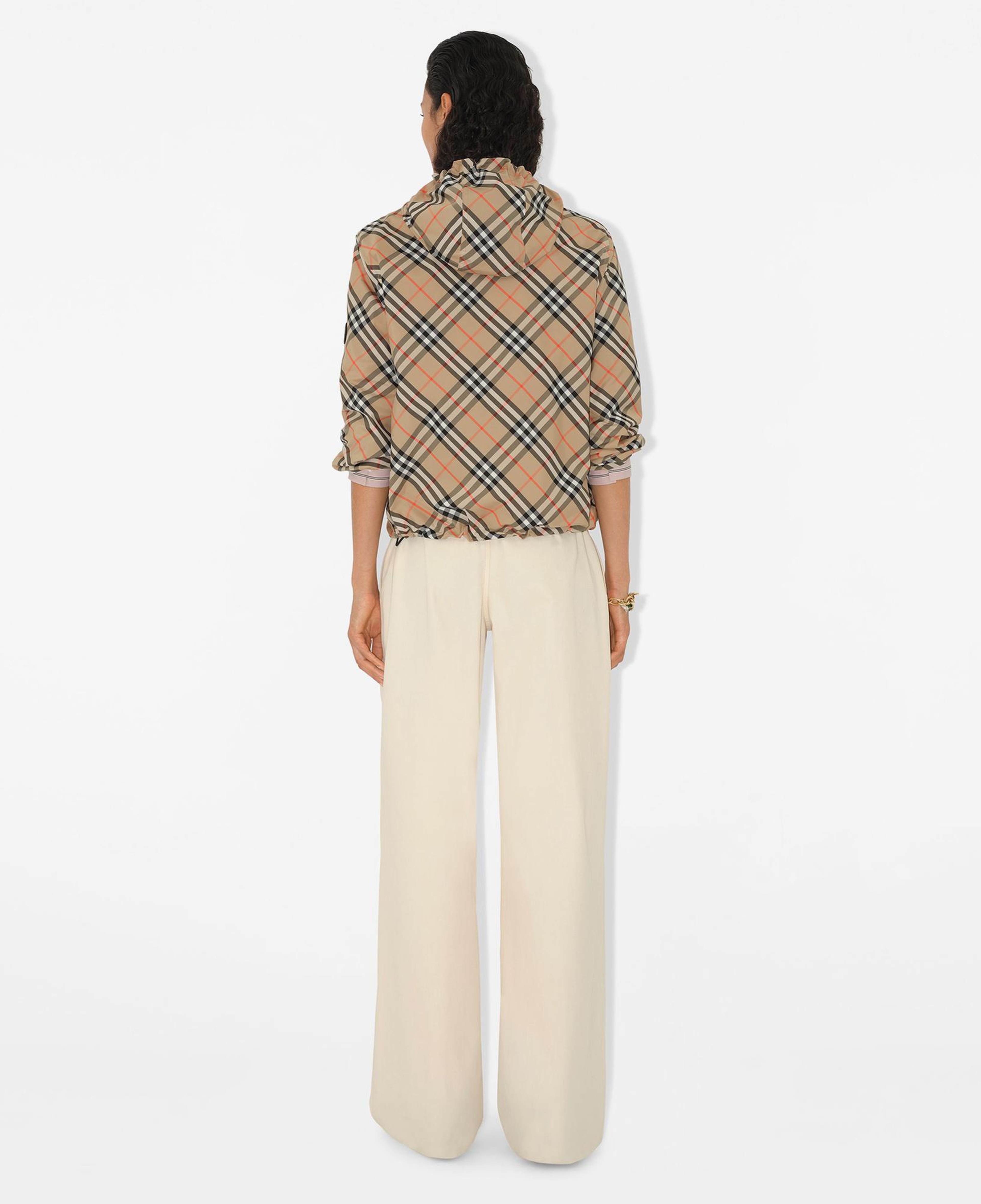 Burberry Check Hooded Kadın Bej Mont