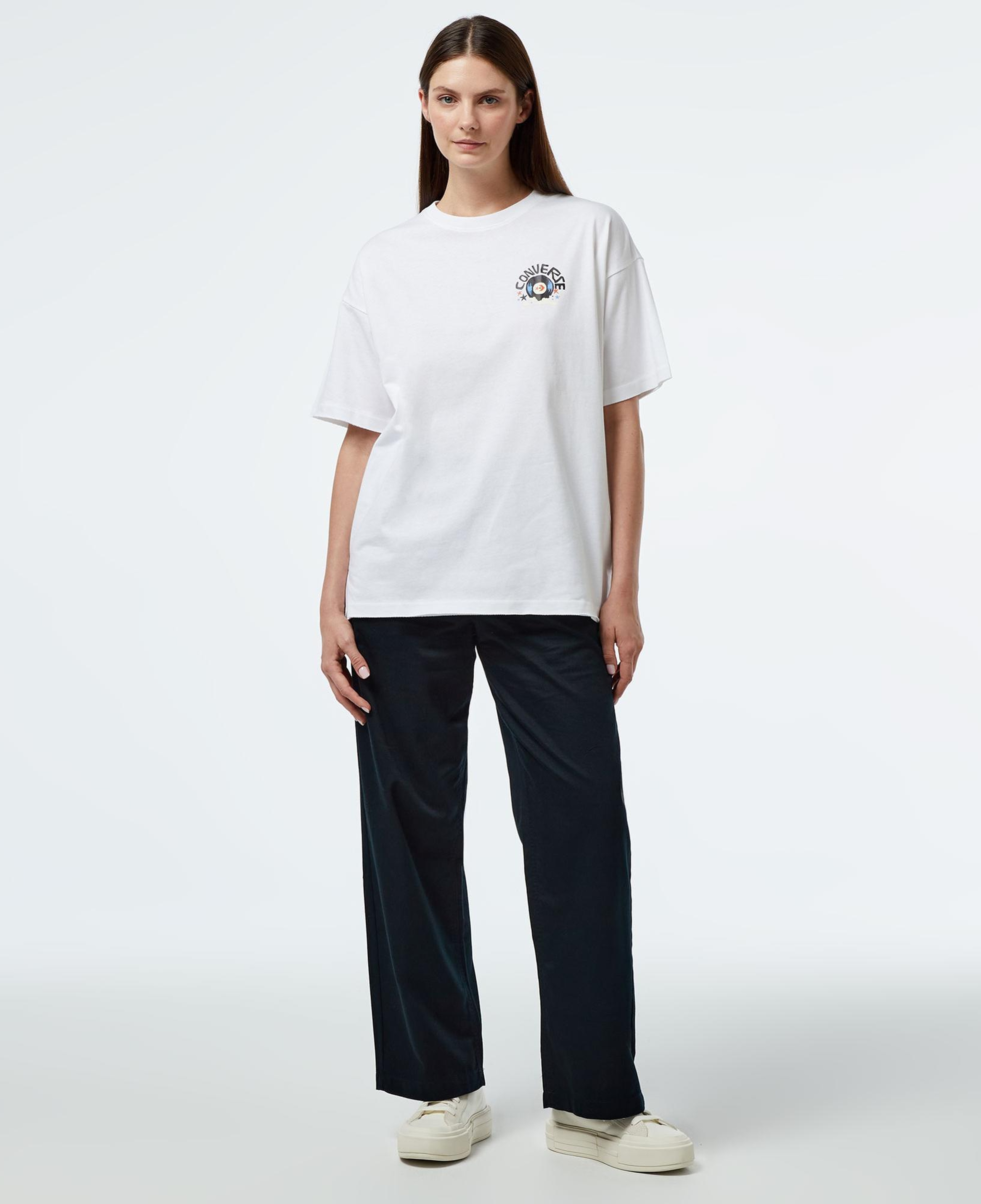 Converse Music Graphic Oversized Fit Kadın Beyaz T-Shirt