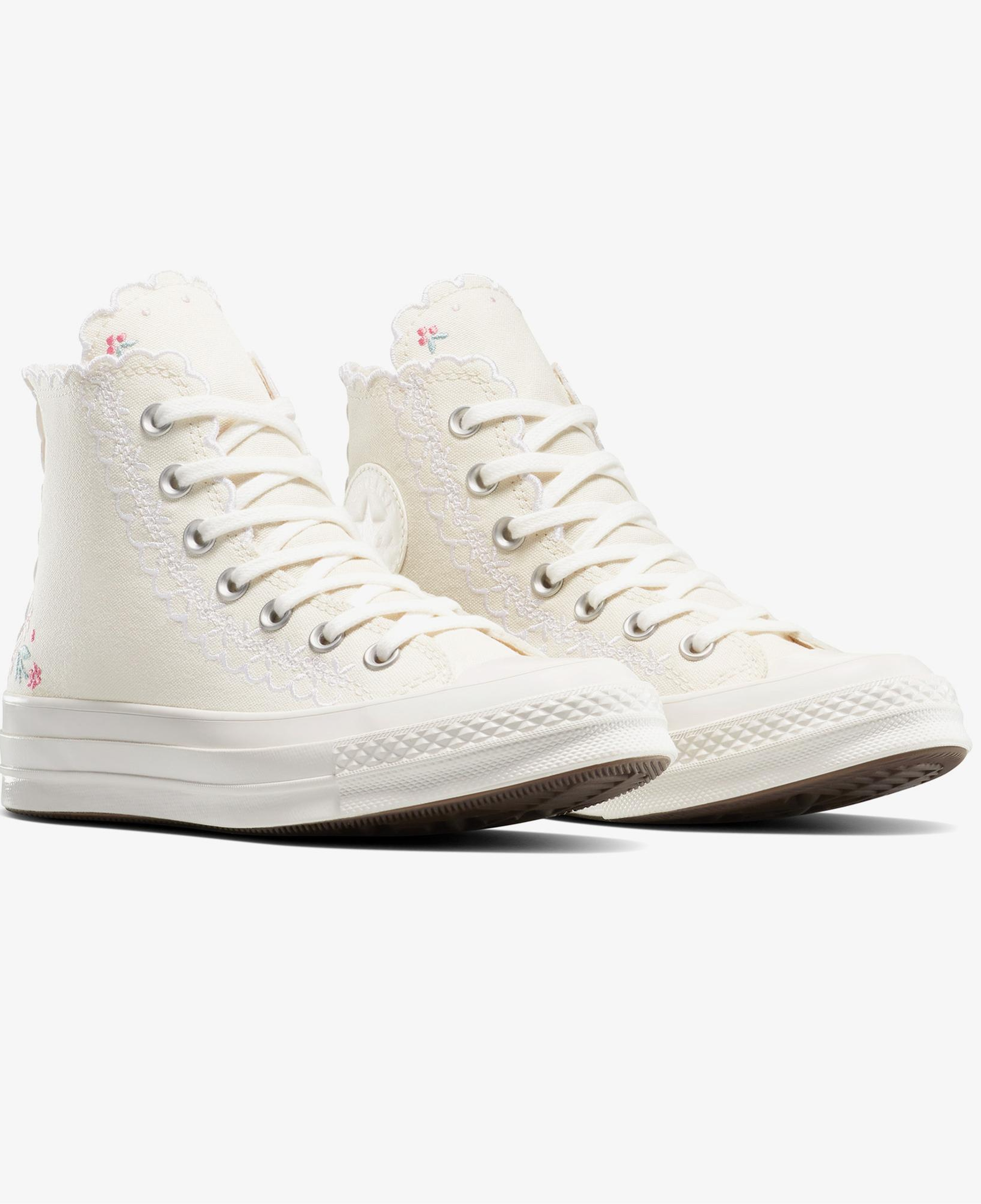 Converse Chuck Taylor Embroidered Unisex Krem Sneaker