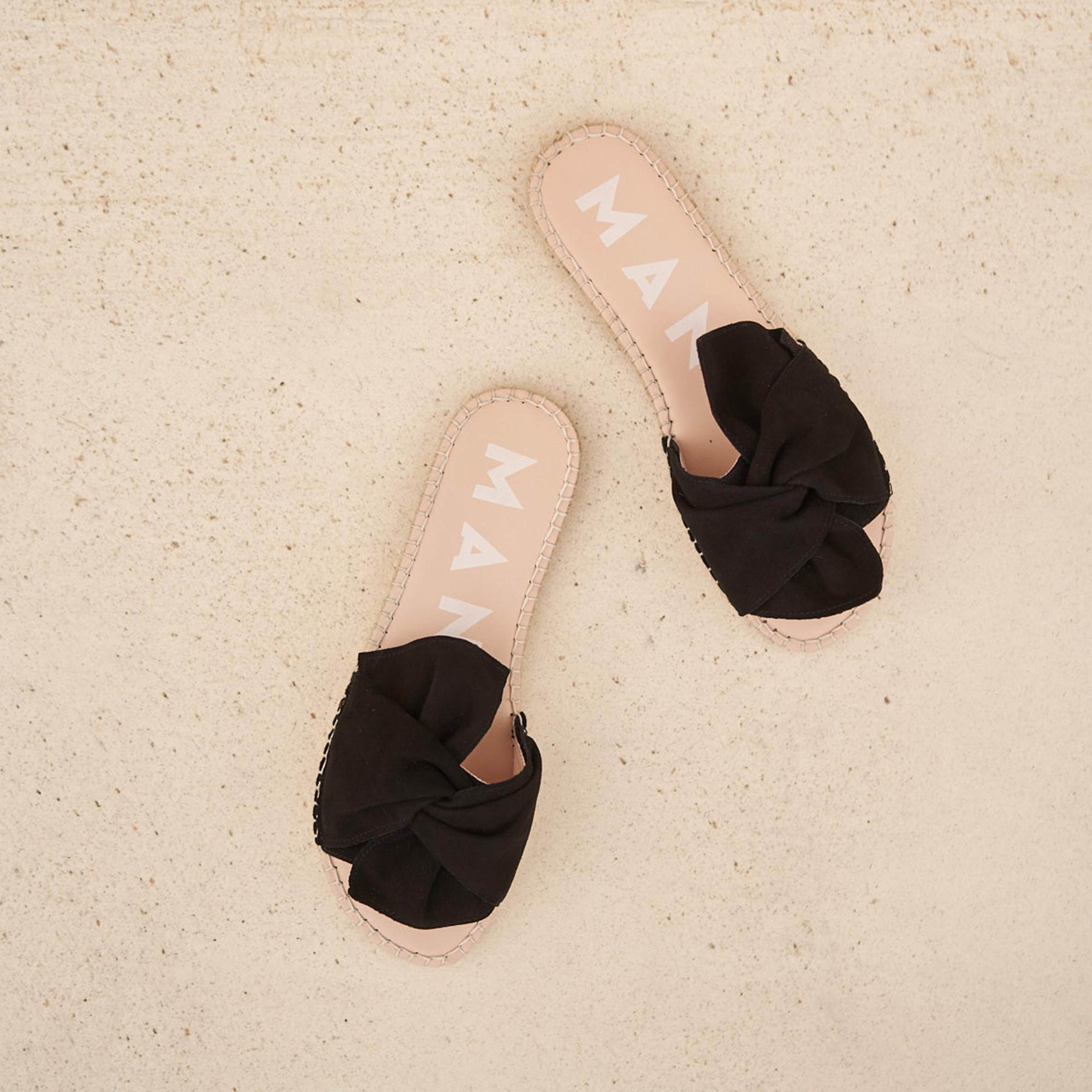 Manebi Kadın Siyah Terlik