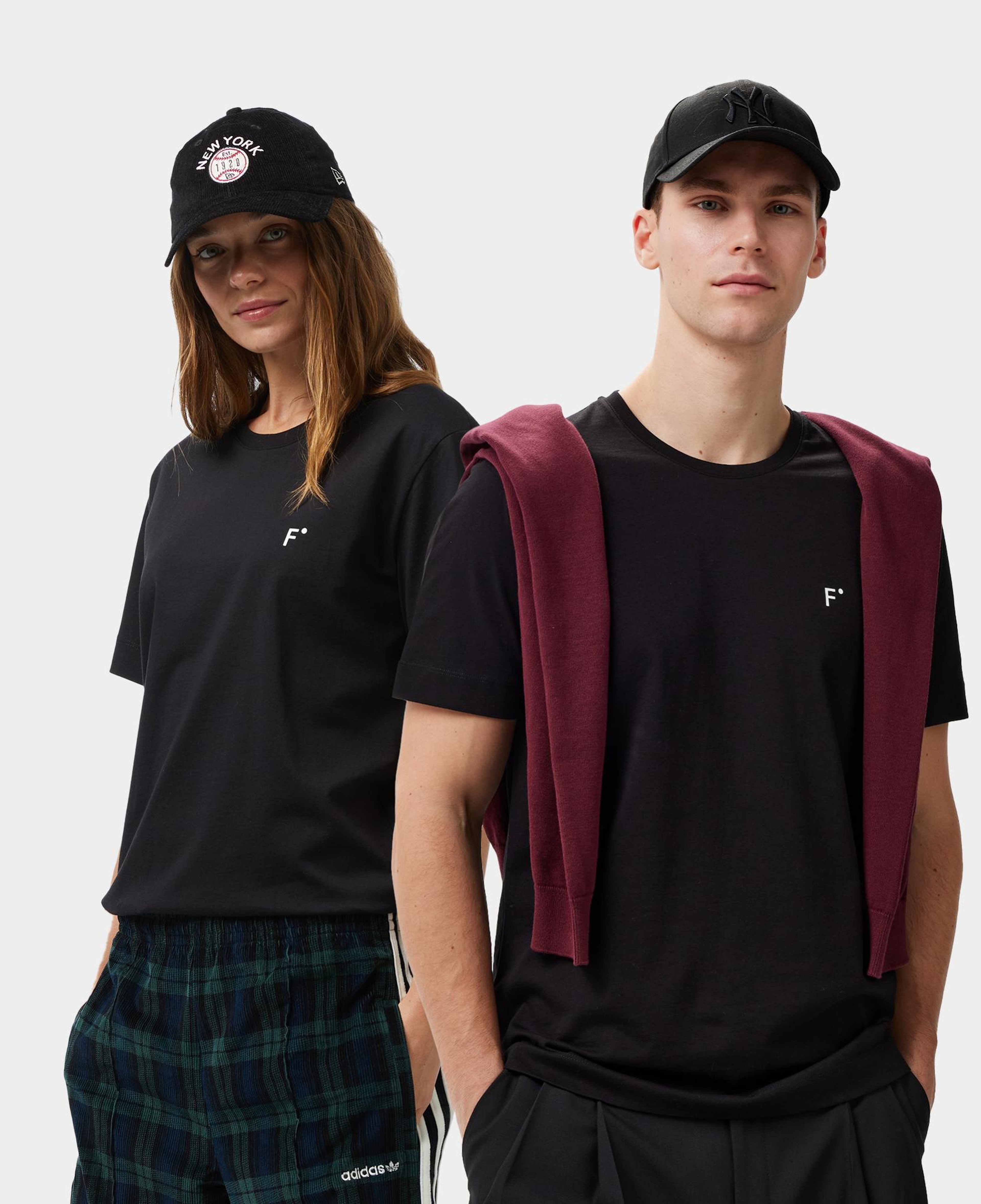 FashFed Unisex Siyah T-Shirt