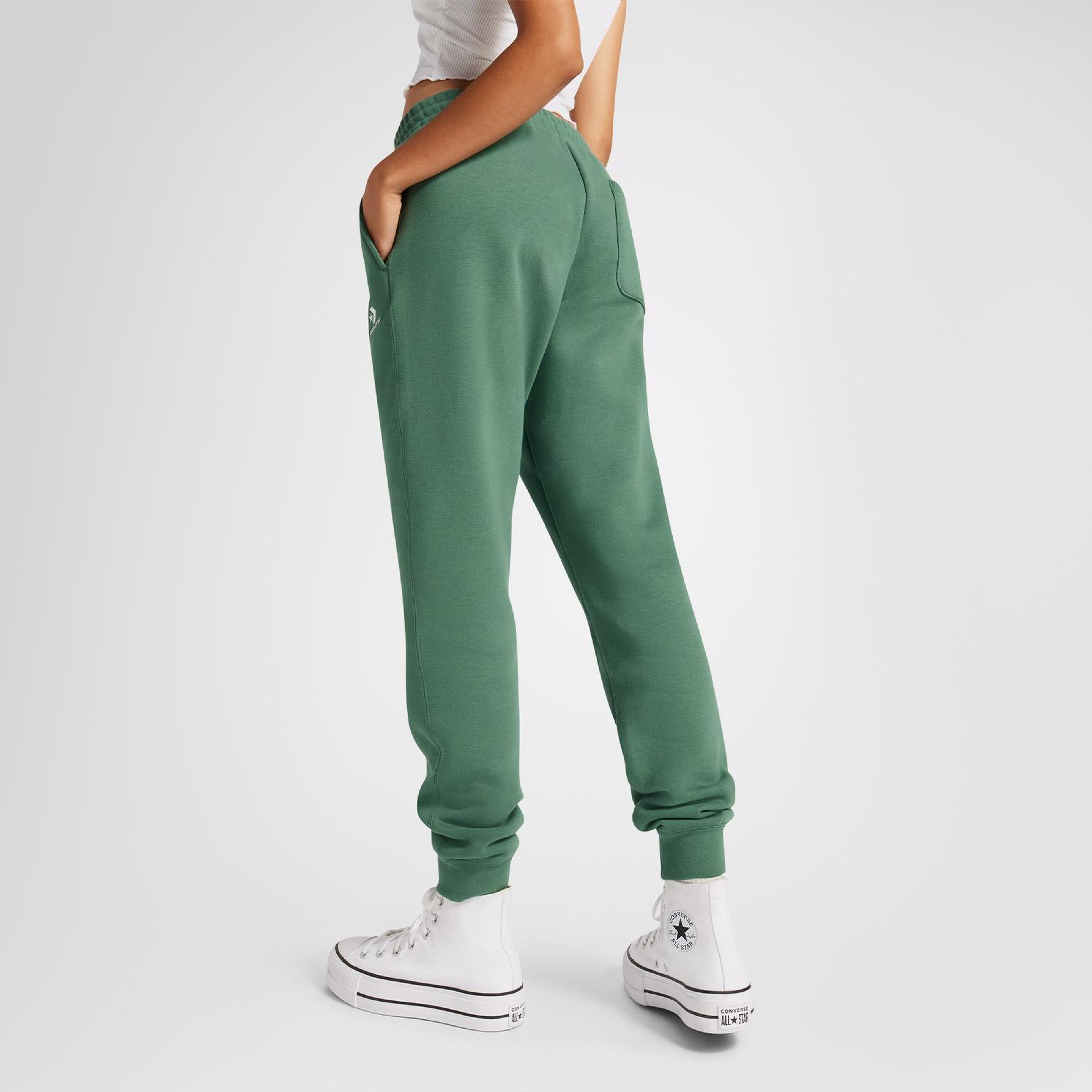 Converse Go-To Star Chevron Standard-Fit Unisex Yeşil Eşofman Altı