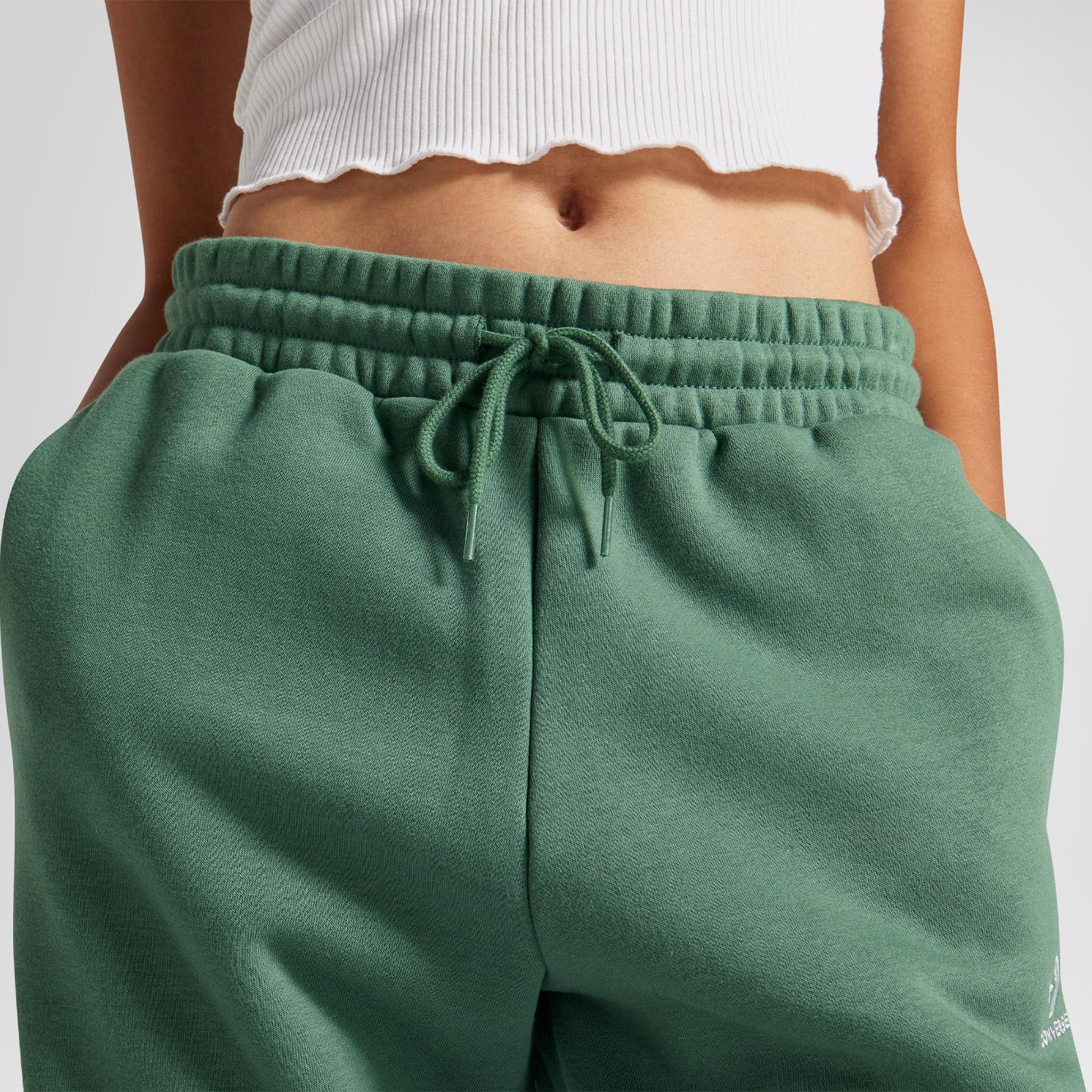 Converse Go-To Star Chevron Standard-Fit Unisex Yeşil Eşofman Altı