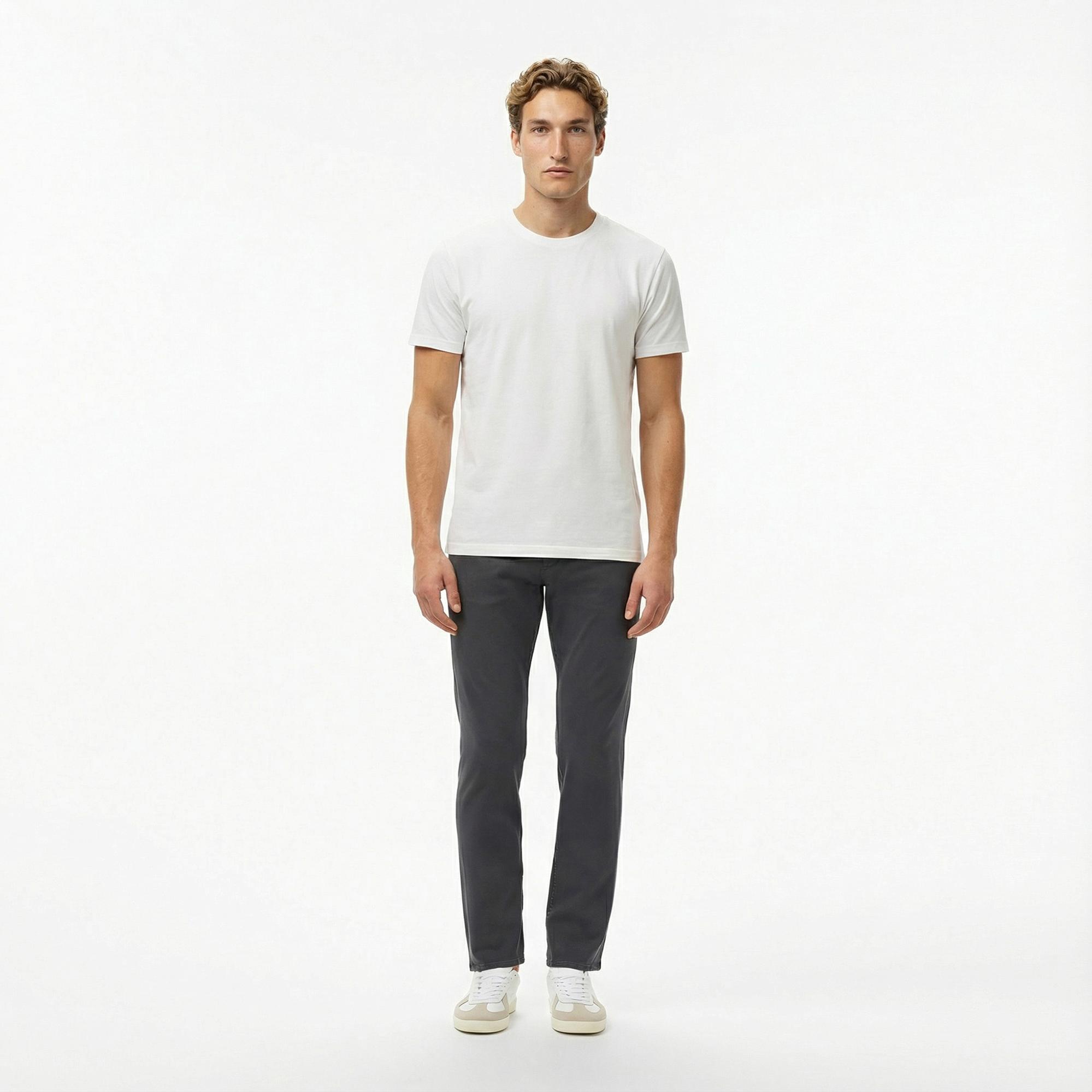 Lacoste Erkek Relaxed Fit Bisiklet Yaka Beyaz T-Shirt
