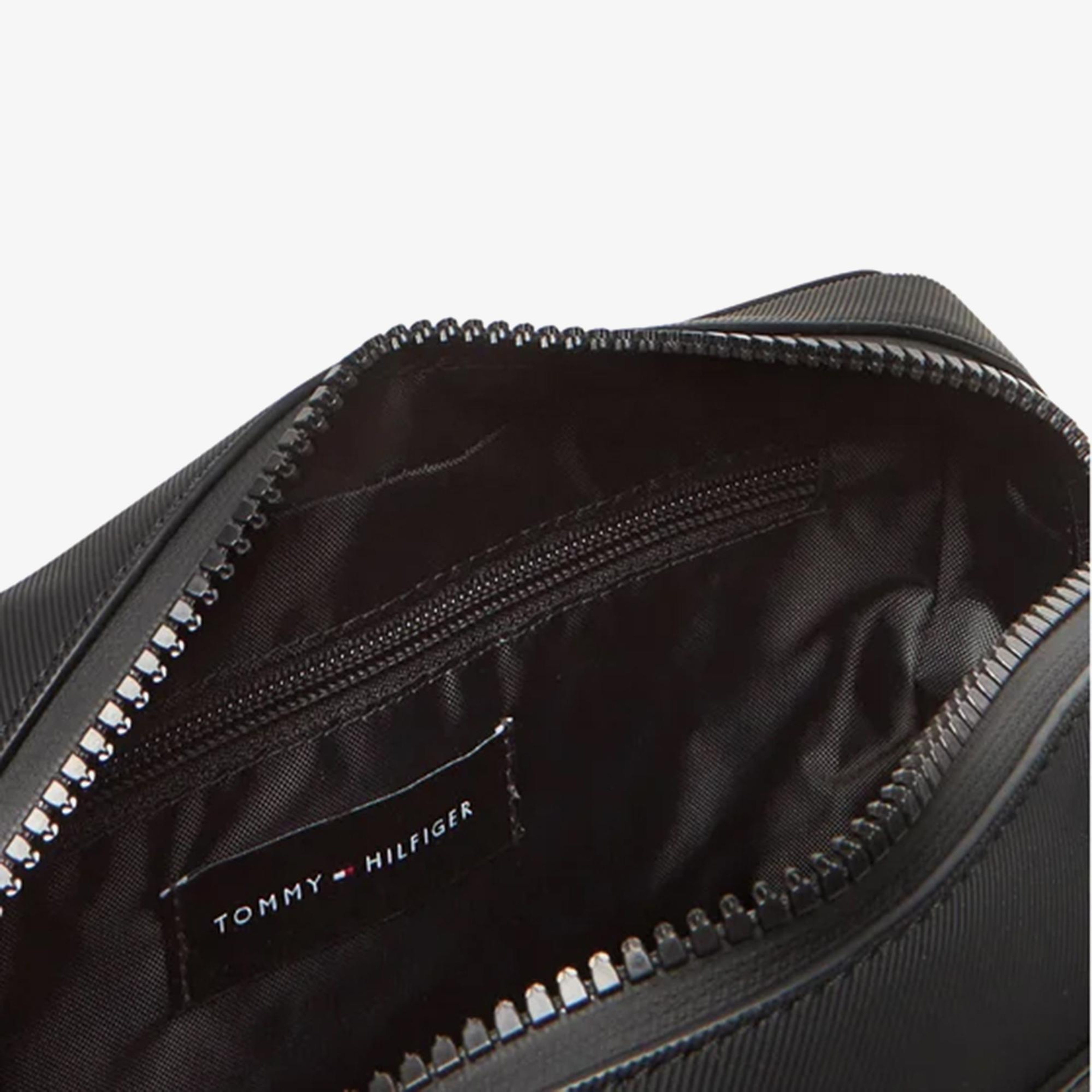 Tommy Hilfiger Foundation Erkek Siyah Tıraş çantası