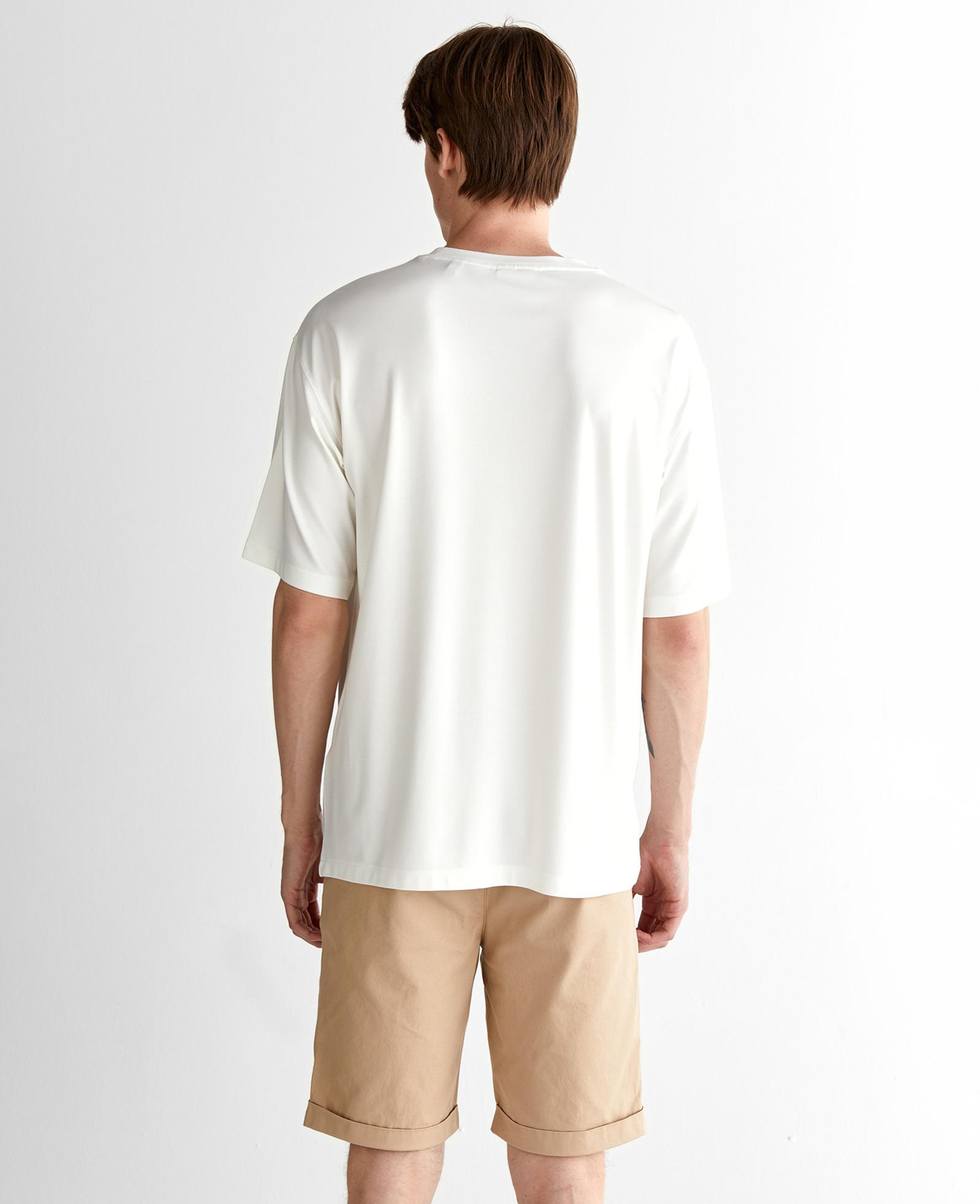 GANT Erkek Krem Relaxed Fit Bisiklet Yaka Logolu T-Shirt