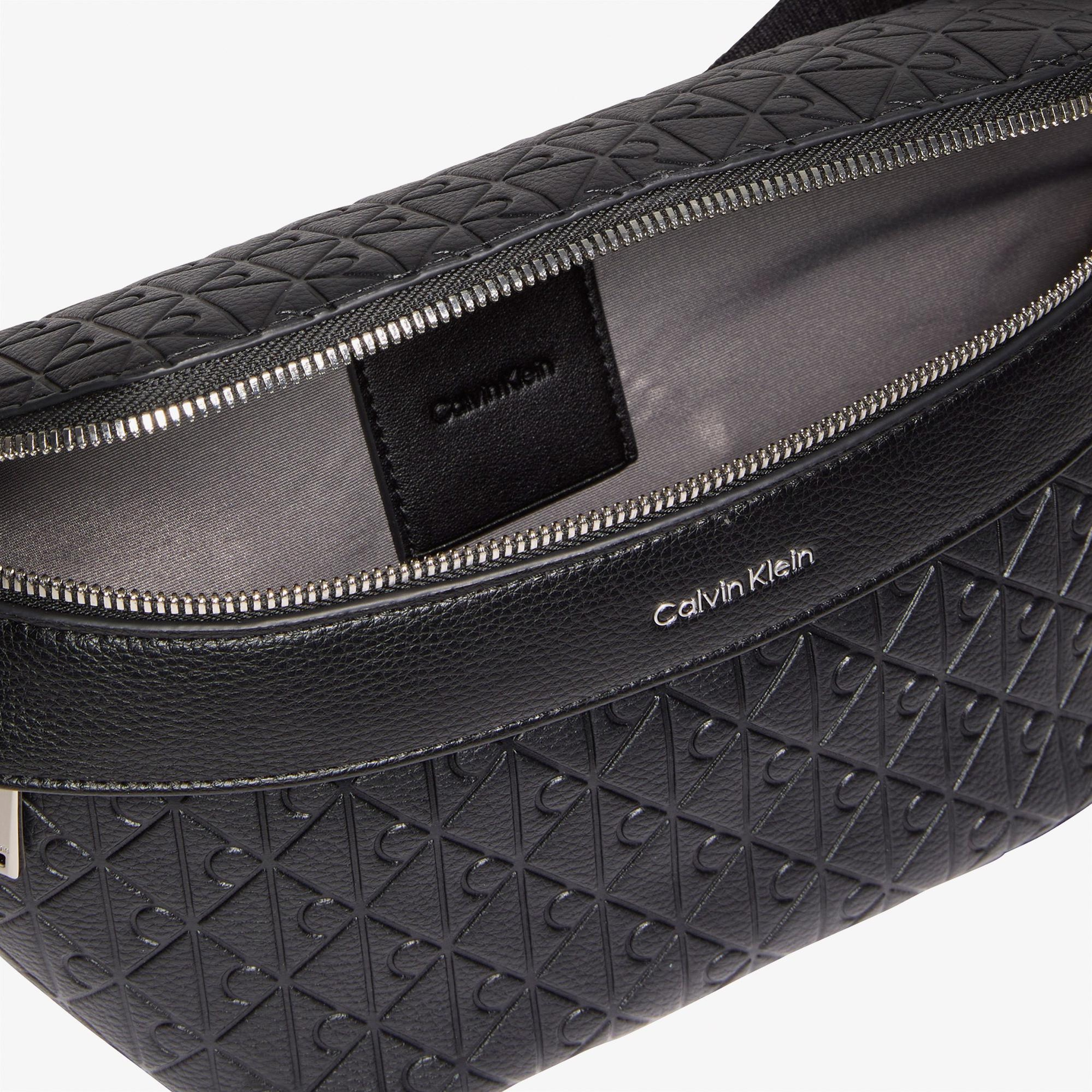 Calvin Klein Emblem Emboss Waistbag Erkek Siyah Bel Çantası
