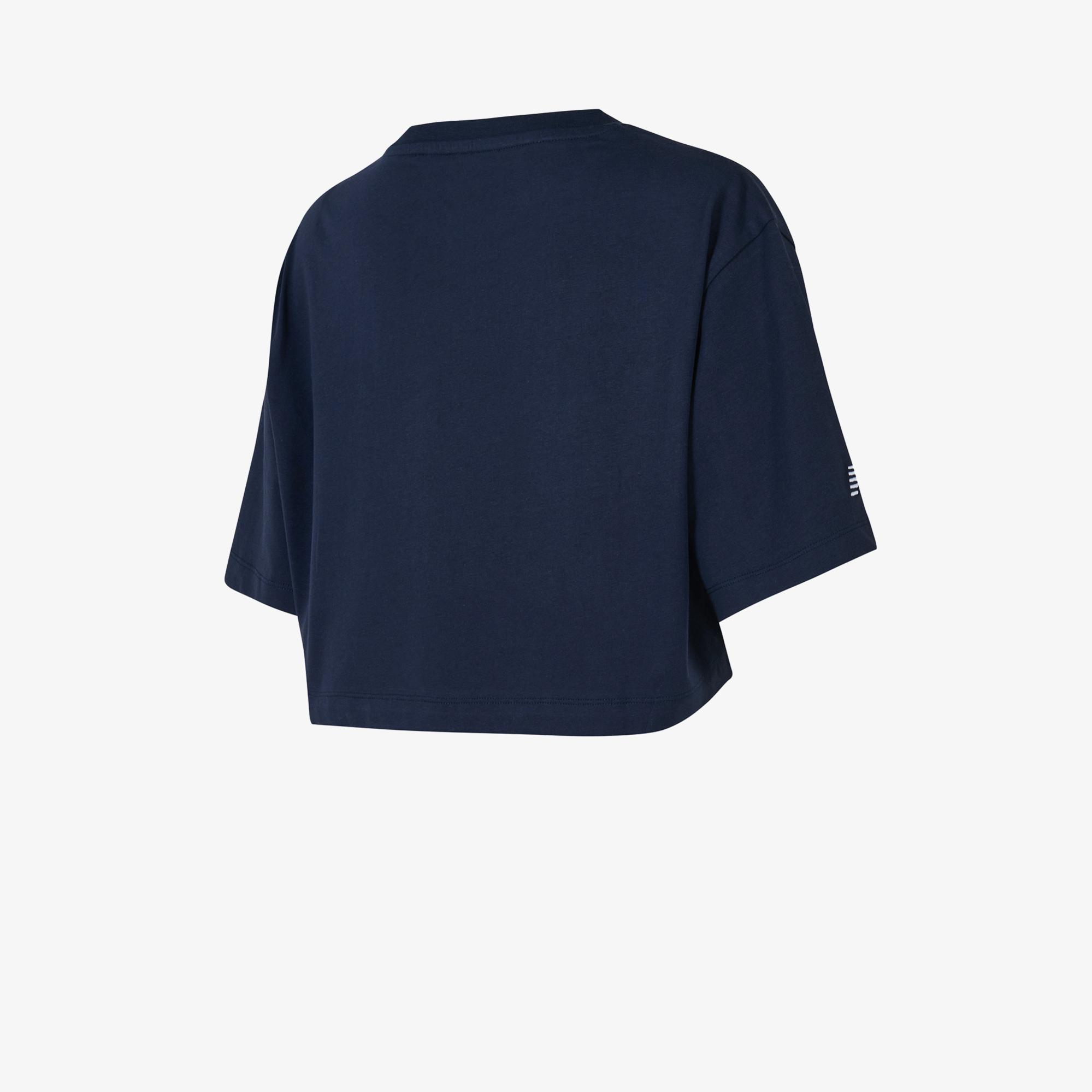 New Balance WNT1609 Lifestyle Kadın Lacivert T-Shirt