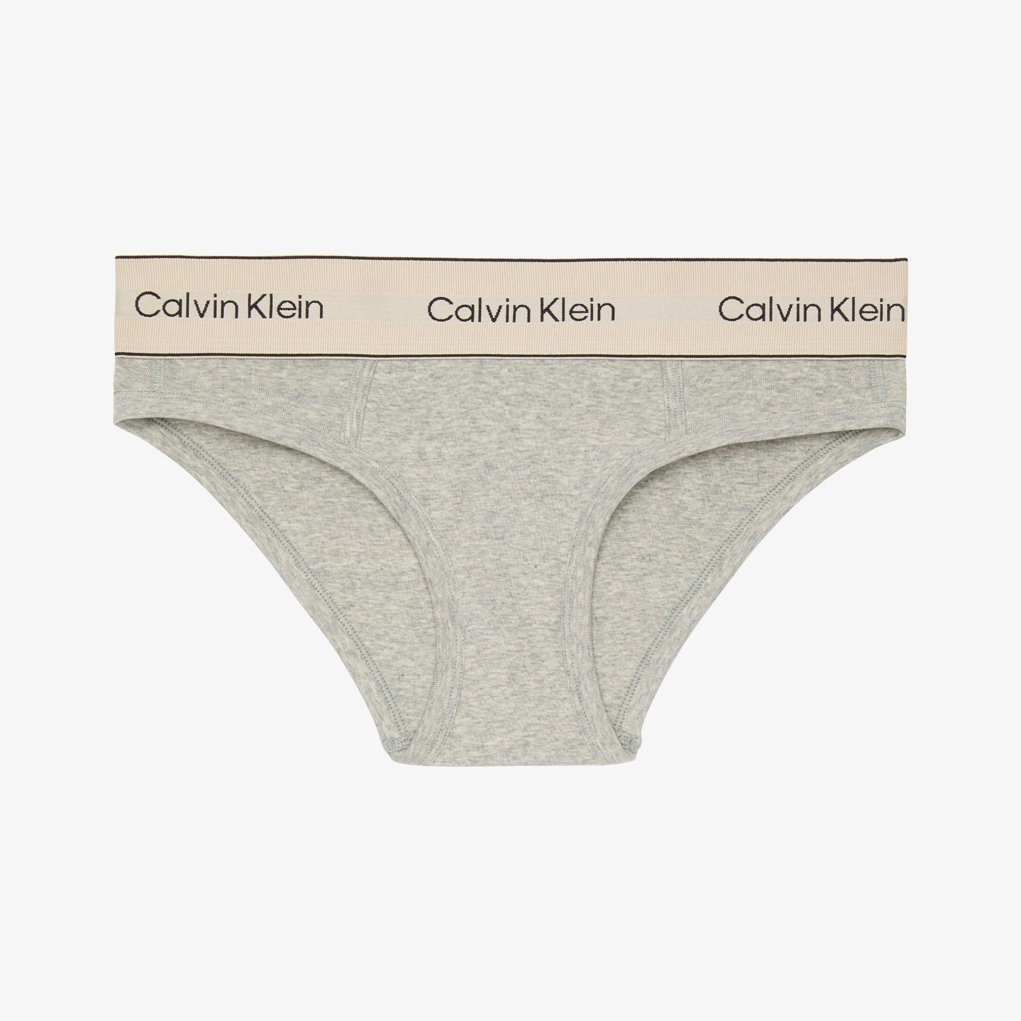 Calvin Klein Kadın Gri Külot