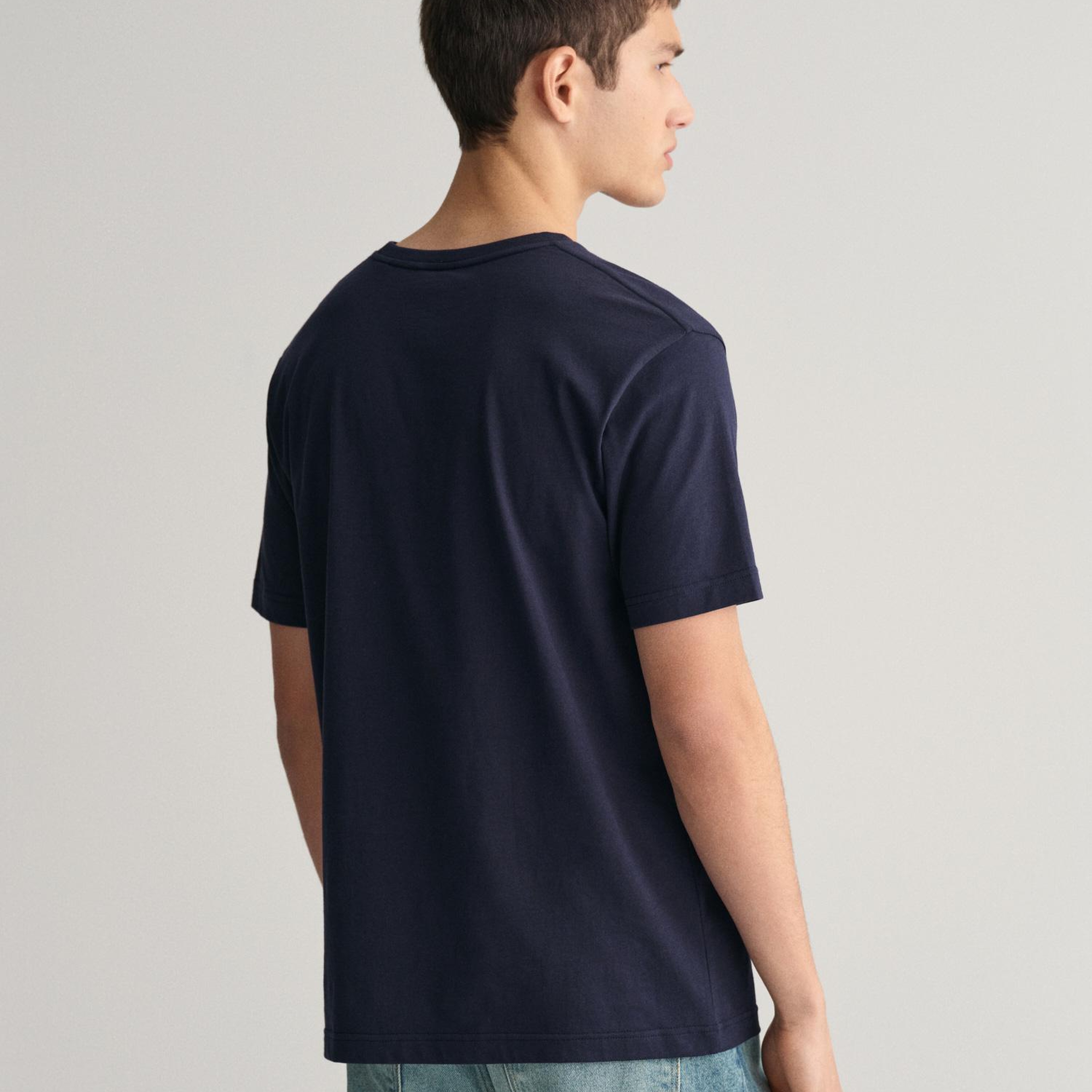 Gant Erkek Lacivert Regular Fit Bisiklet Yaka Logolu T-Shirt