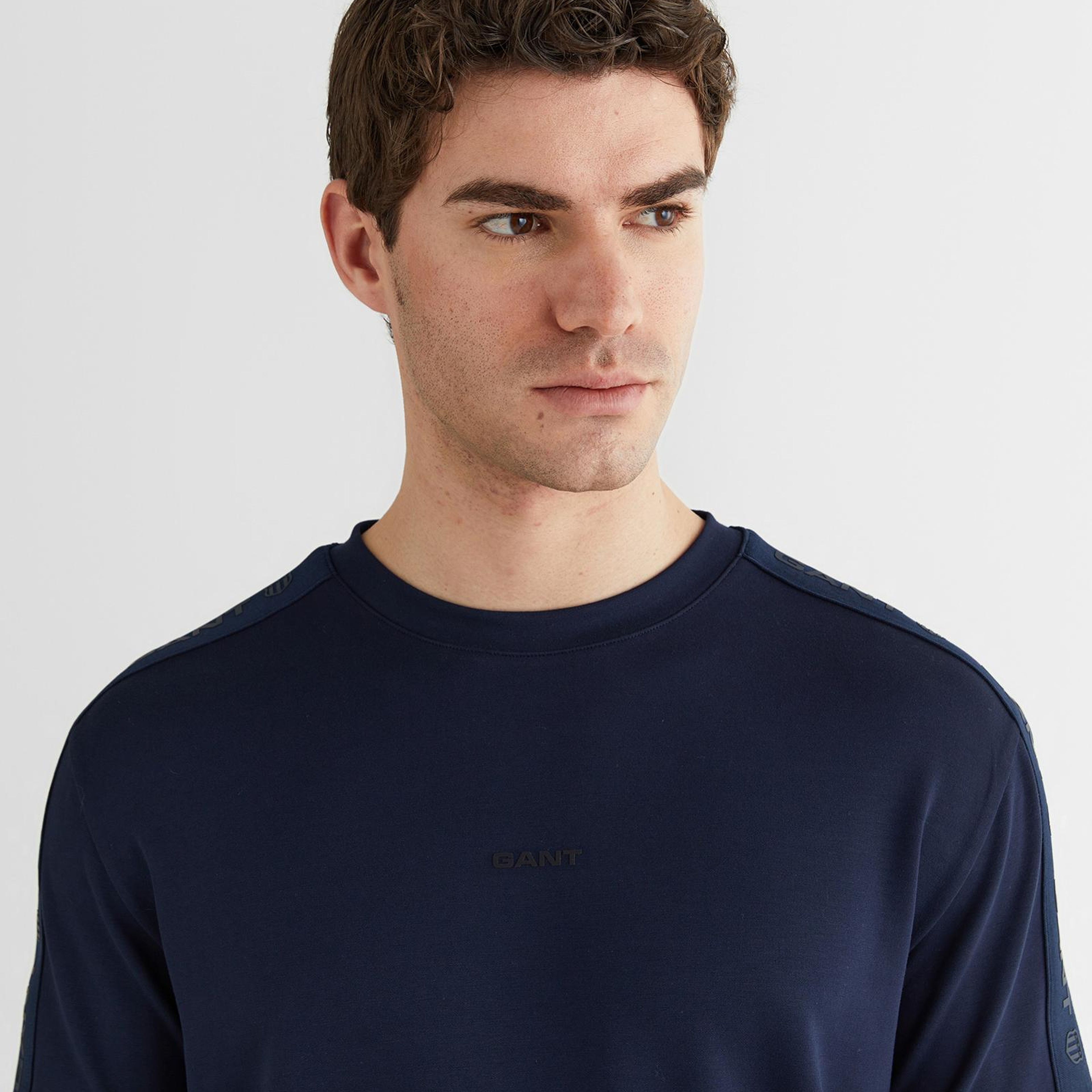 GANT Erkek Lacivert Baskılı Kısa Kollu T-Shirt