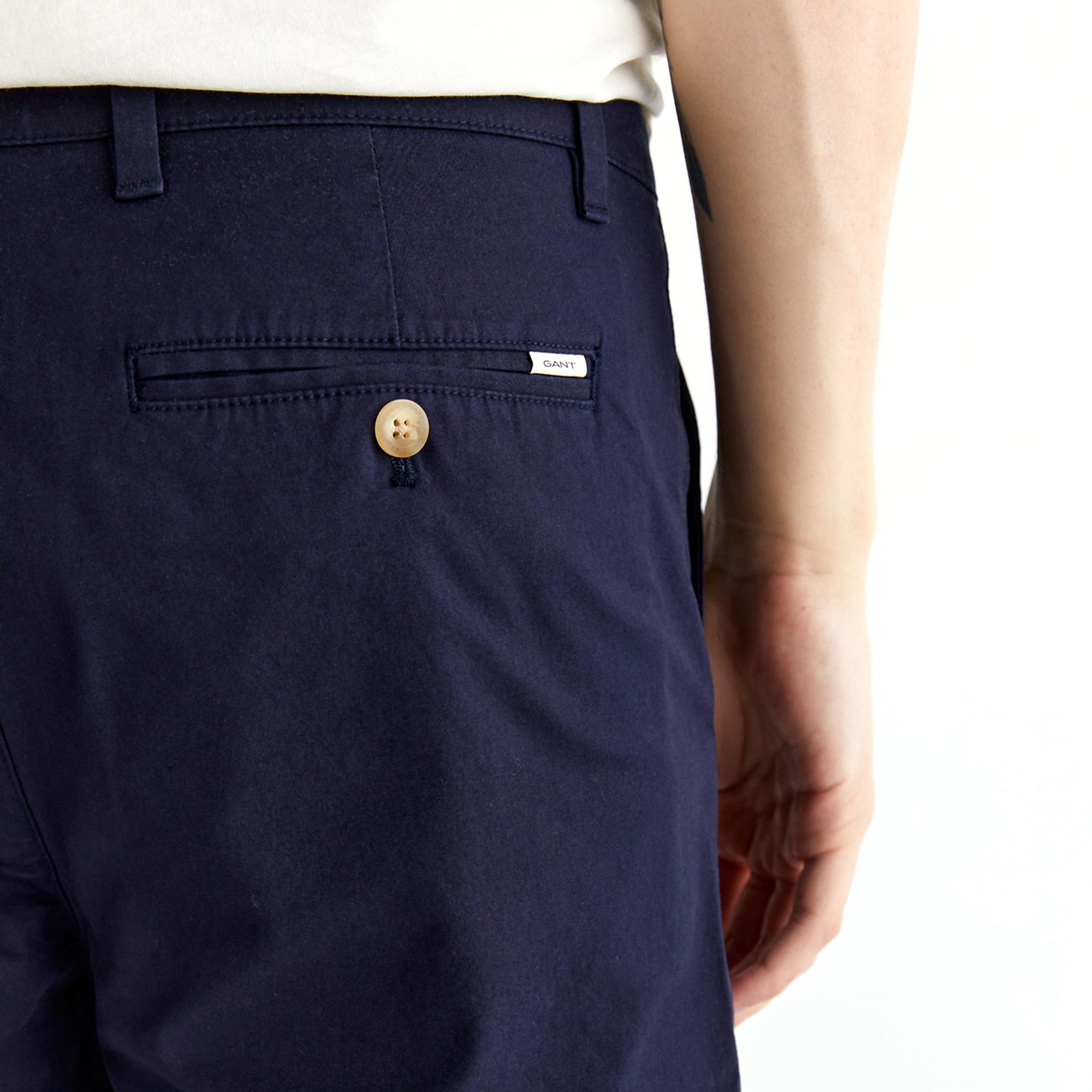 GANT Erkek Lacivert Slim Fit Şort