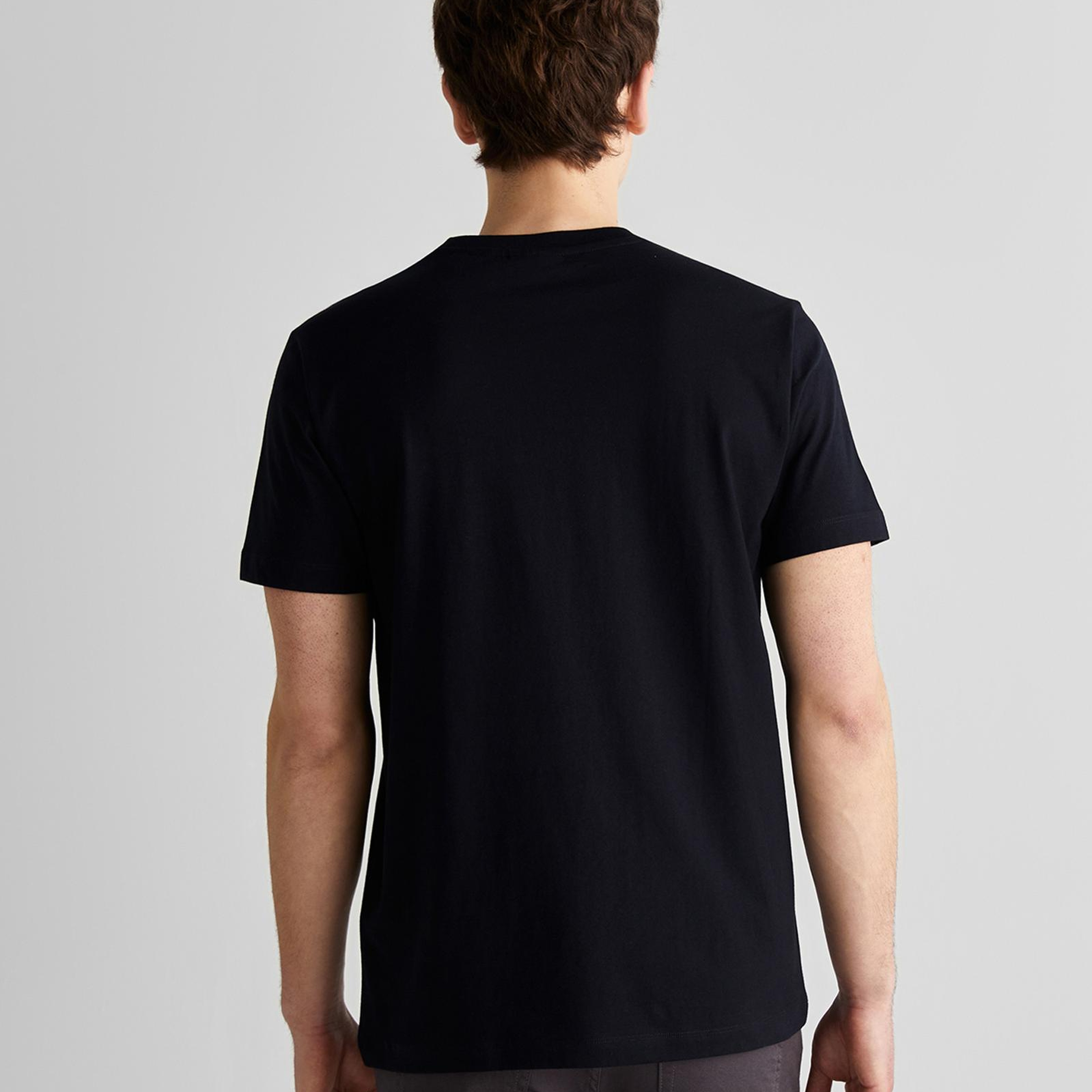 GANT Erkek Siyah Regular Fit Bisiklet Yaka Logolu T-Shirt