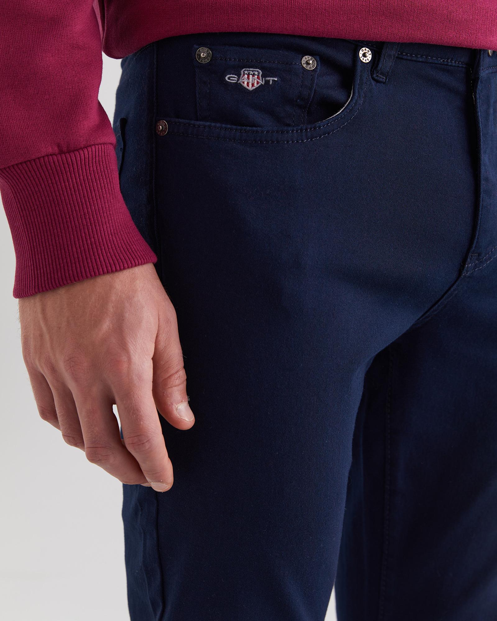 GANT Erkek Lacivert Slim Fit Pantolon