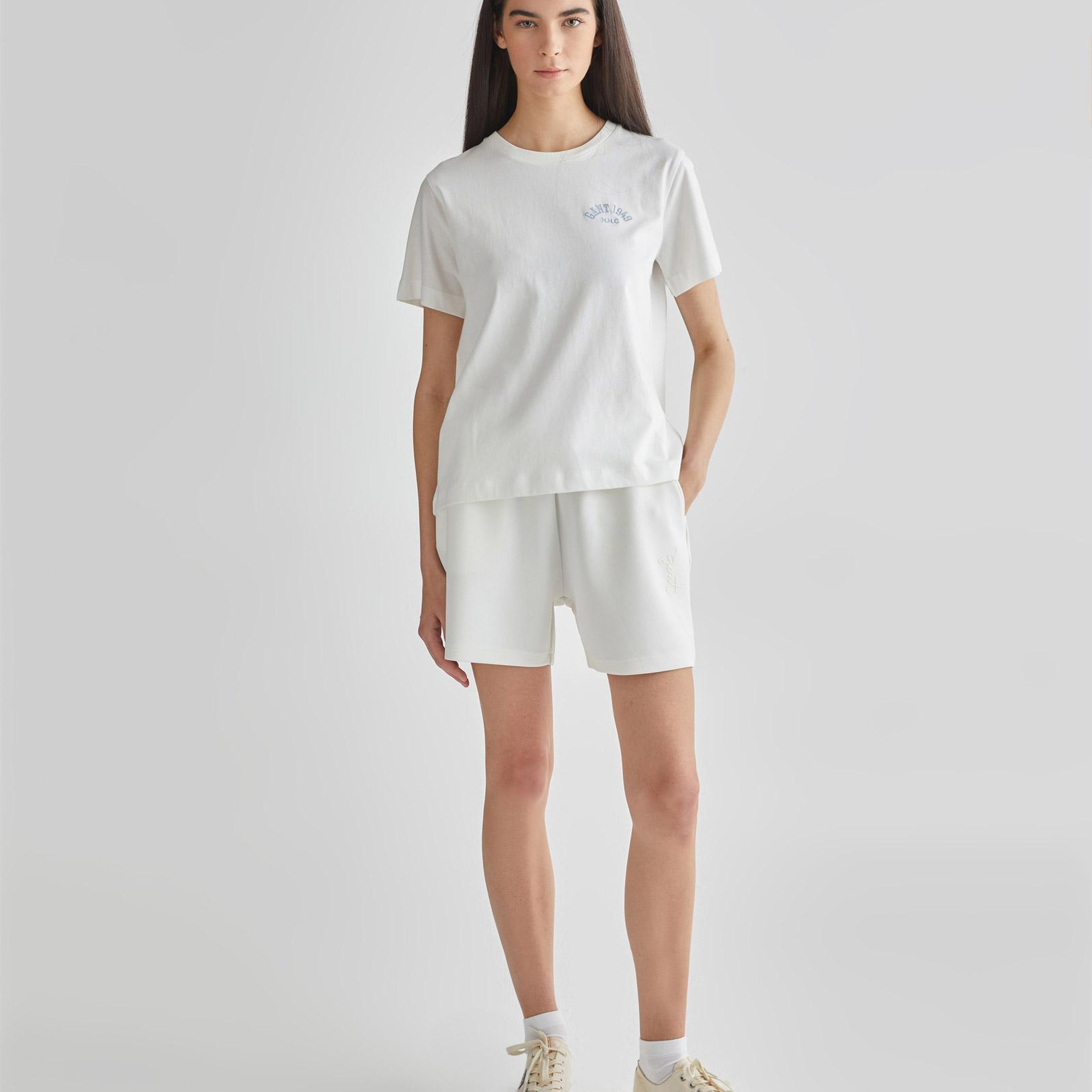 GANT Kadın Krem Regular Fit Şort