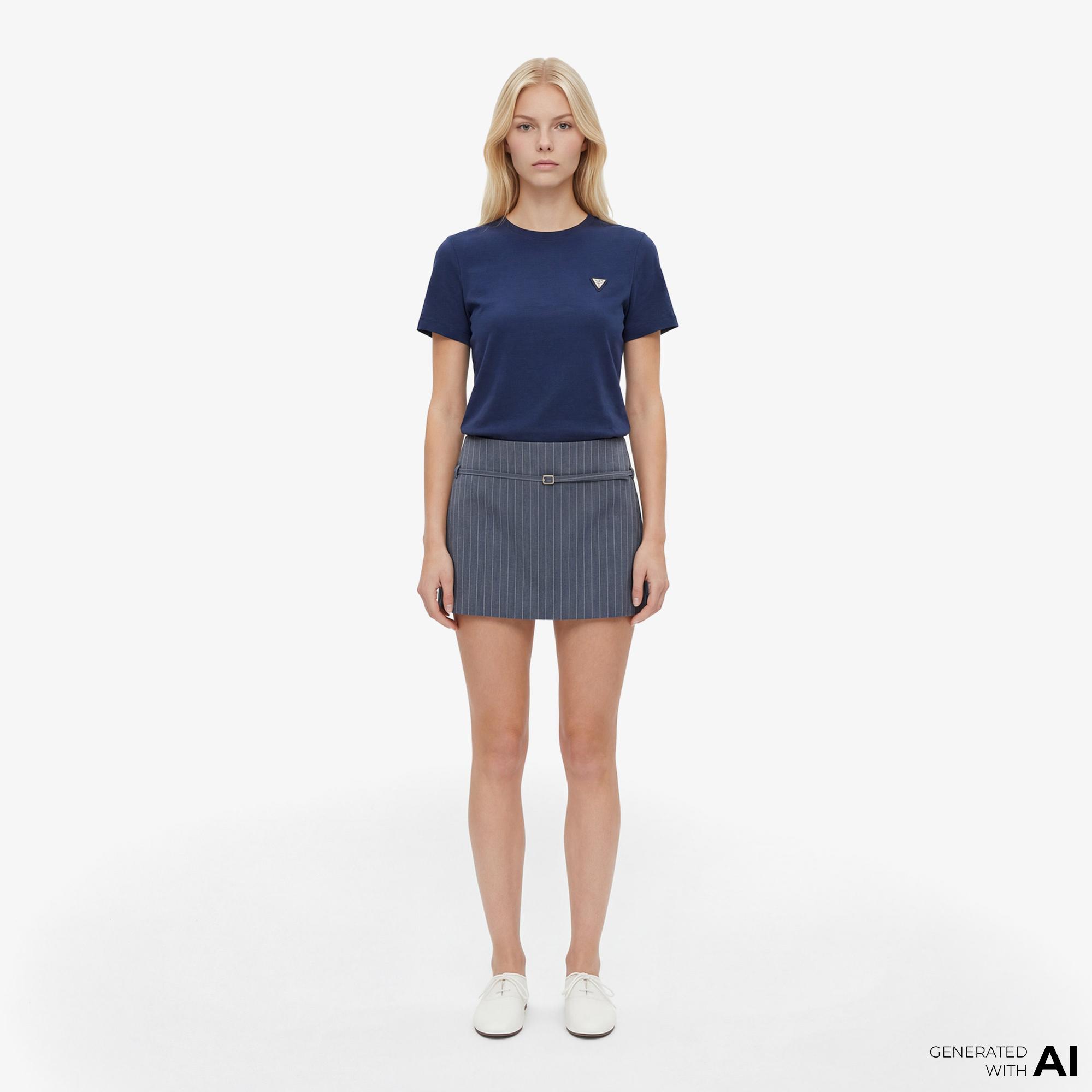 Guess Sonia Aktif Modal Karışımlı Slim Fit Kadın Mavi T-Shirt