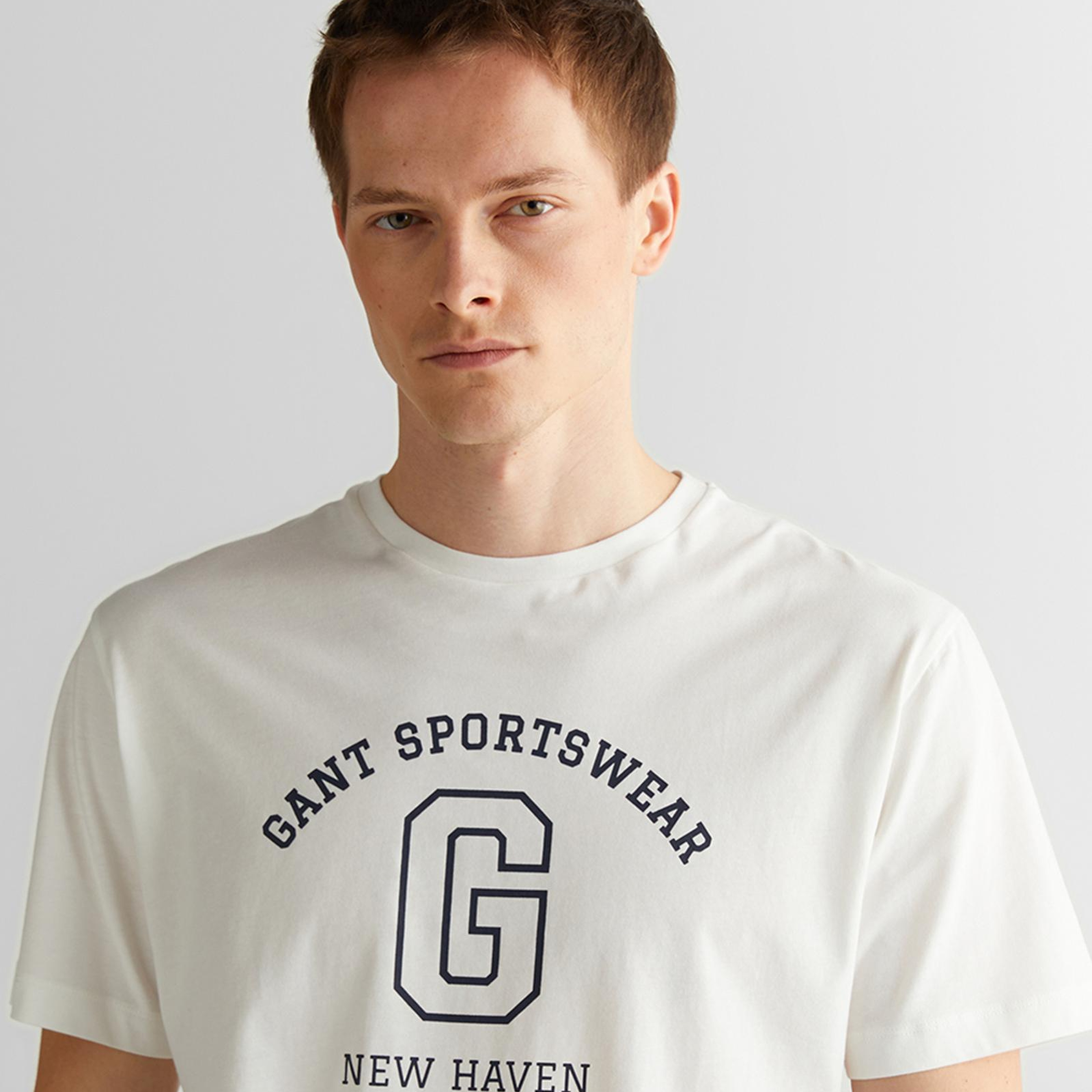 GANT Erkek Krem Regular Fit Bisiklet Yaka Logolu T-Shirt