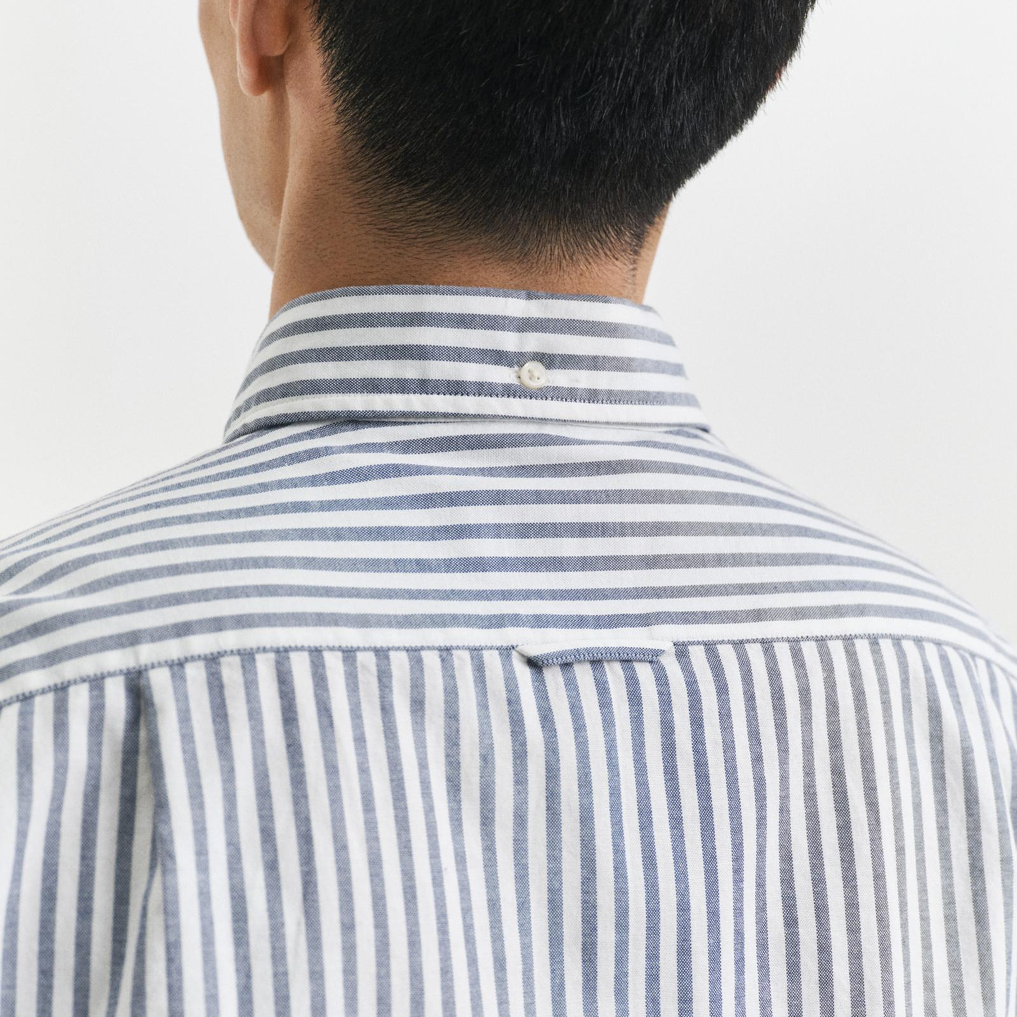 GANT Erkek Mavi Slim Fit Düğmeli Yaka Çizgili Oxford Gömlek