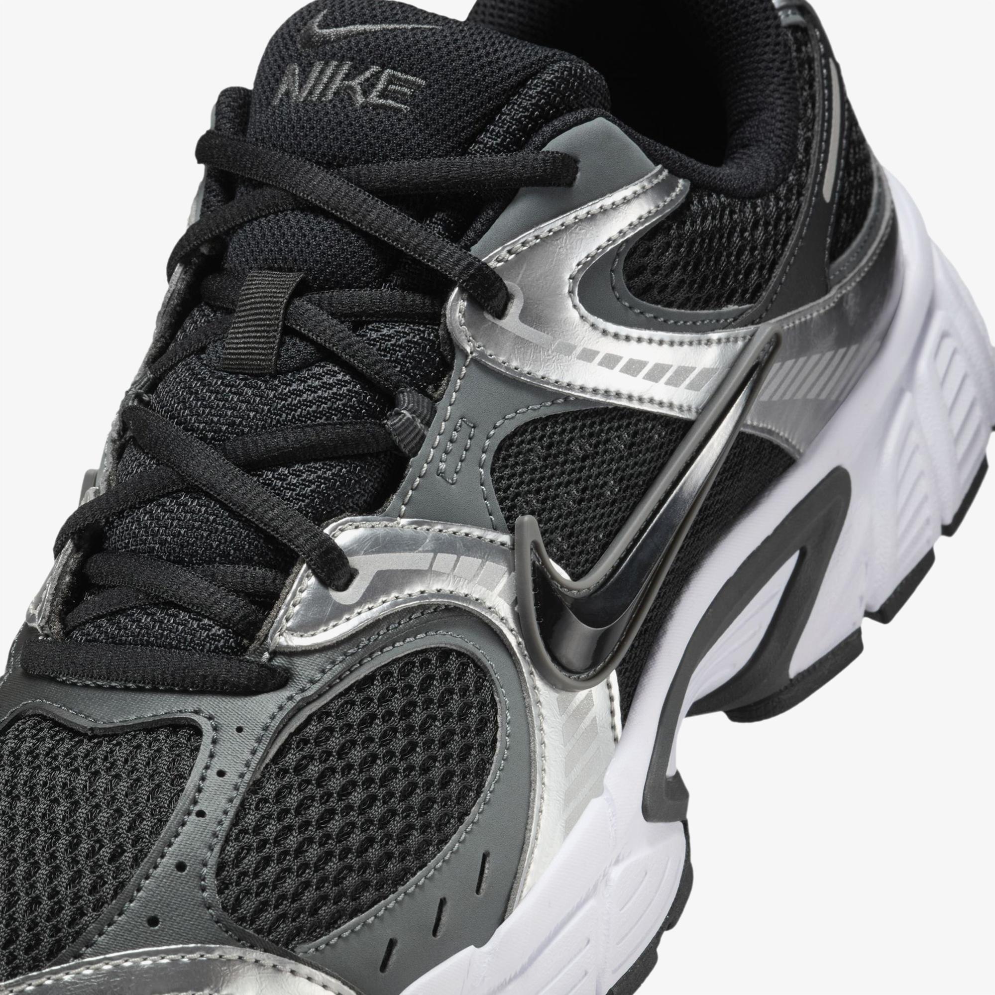 Nike Siyah Nike V5