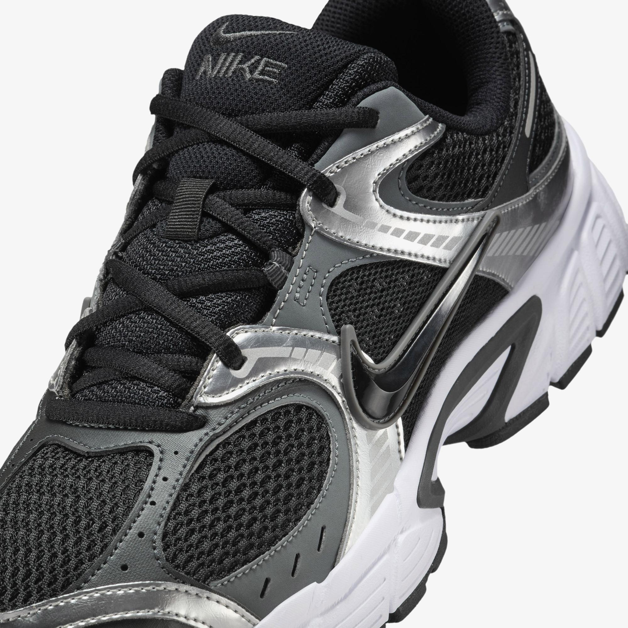 Nike Siyah Nike V5