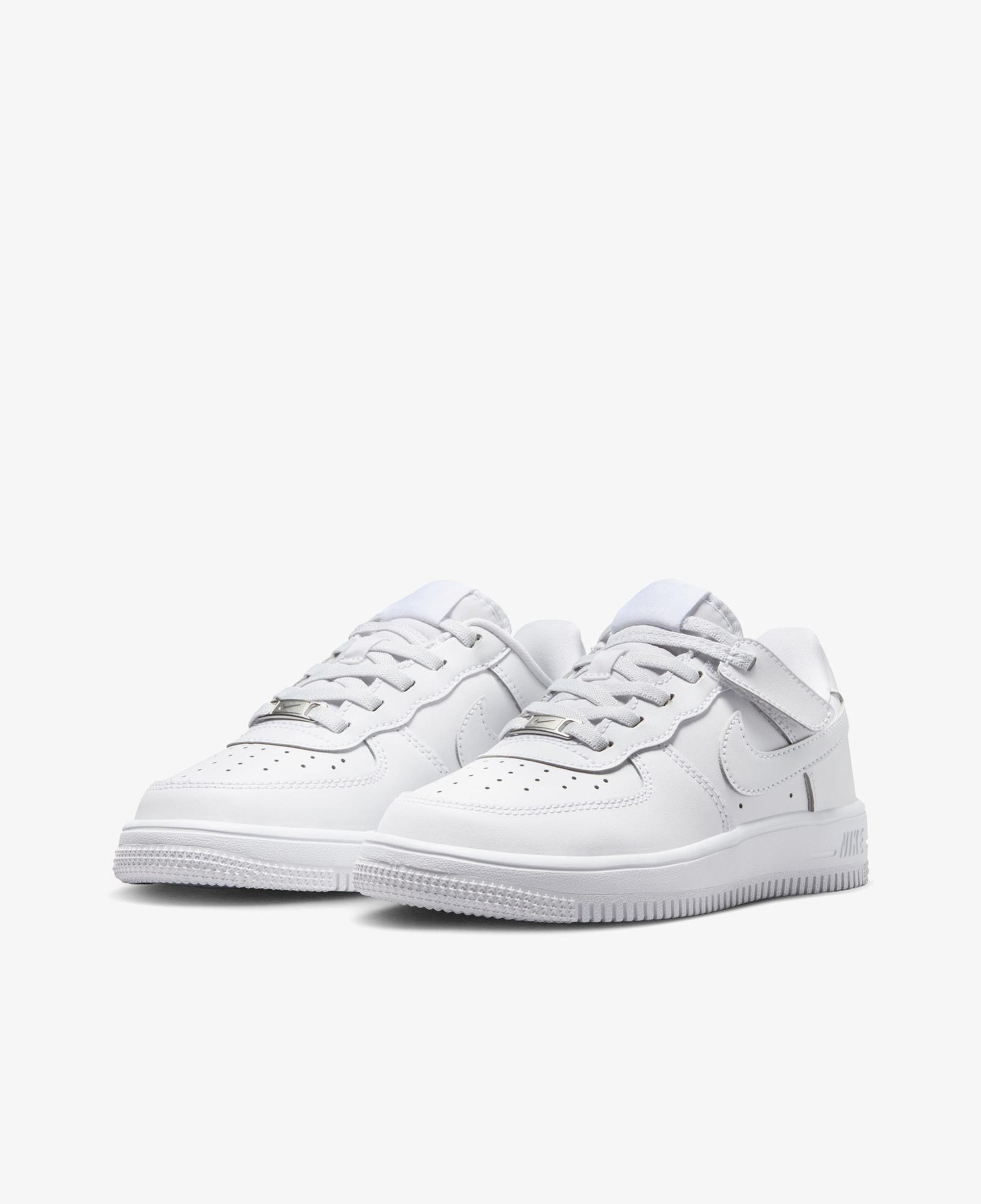 Nike Air Force 1 Low EasyOn Beyaz Spor Ayakkabı