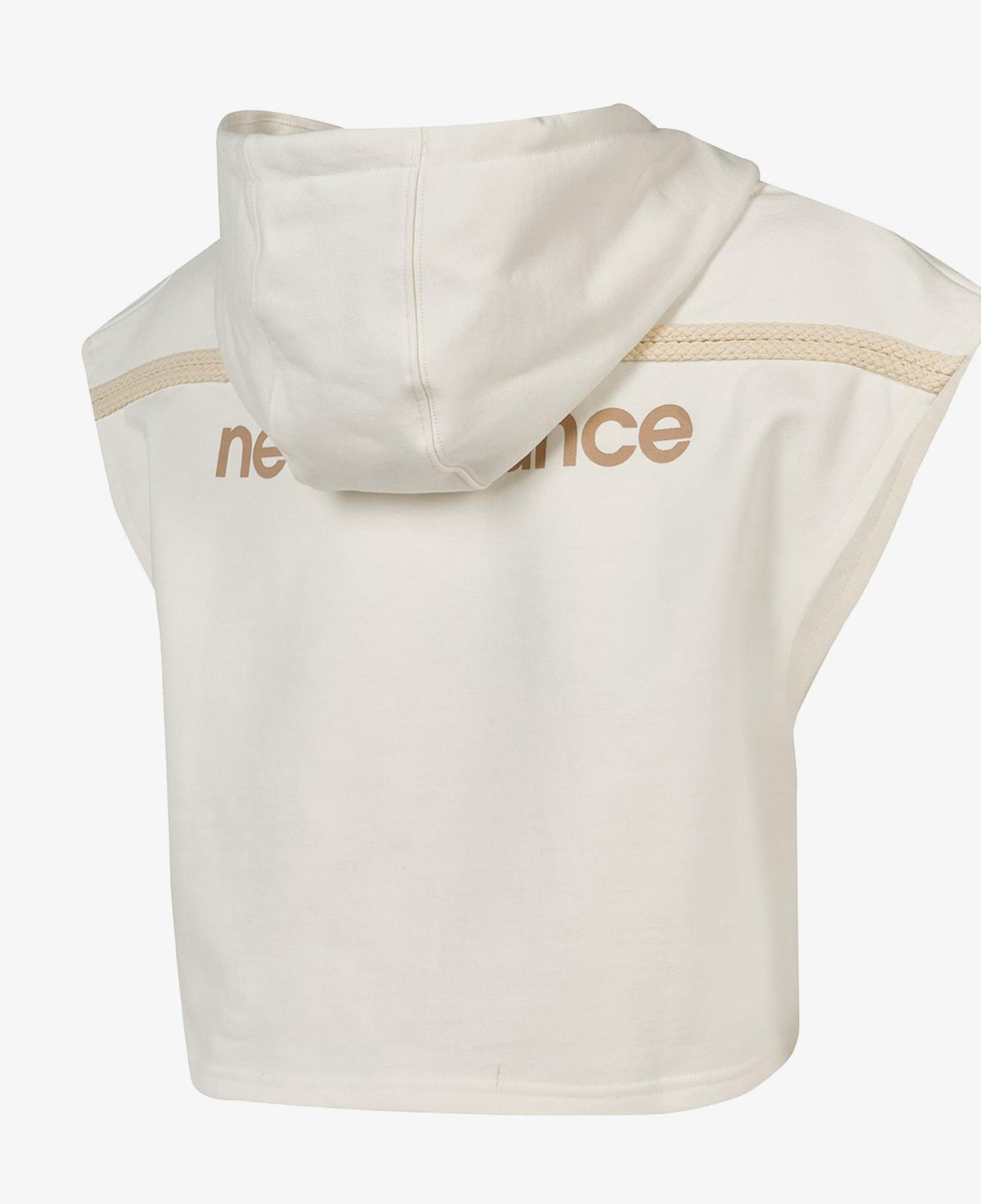 New Balance Lifestyle Kadın Bej Sweatshirt