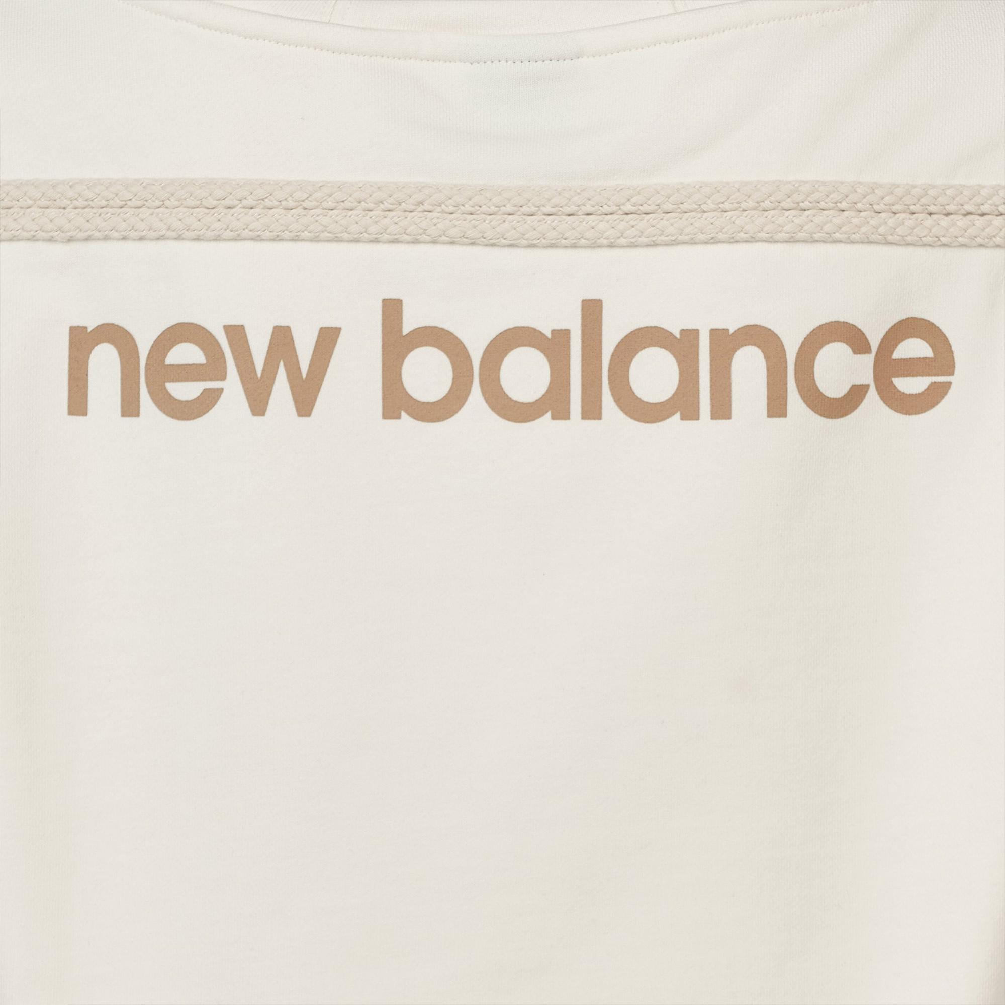 New Balance Lifestyle Kadın Bej Sweatshirt
