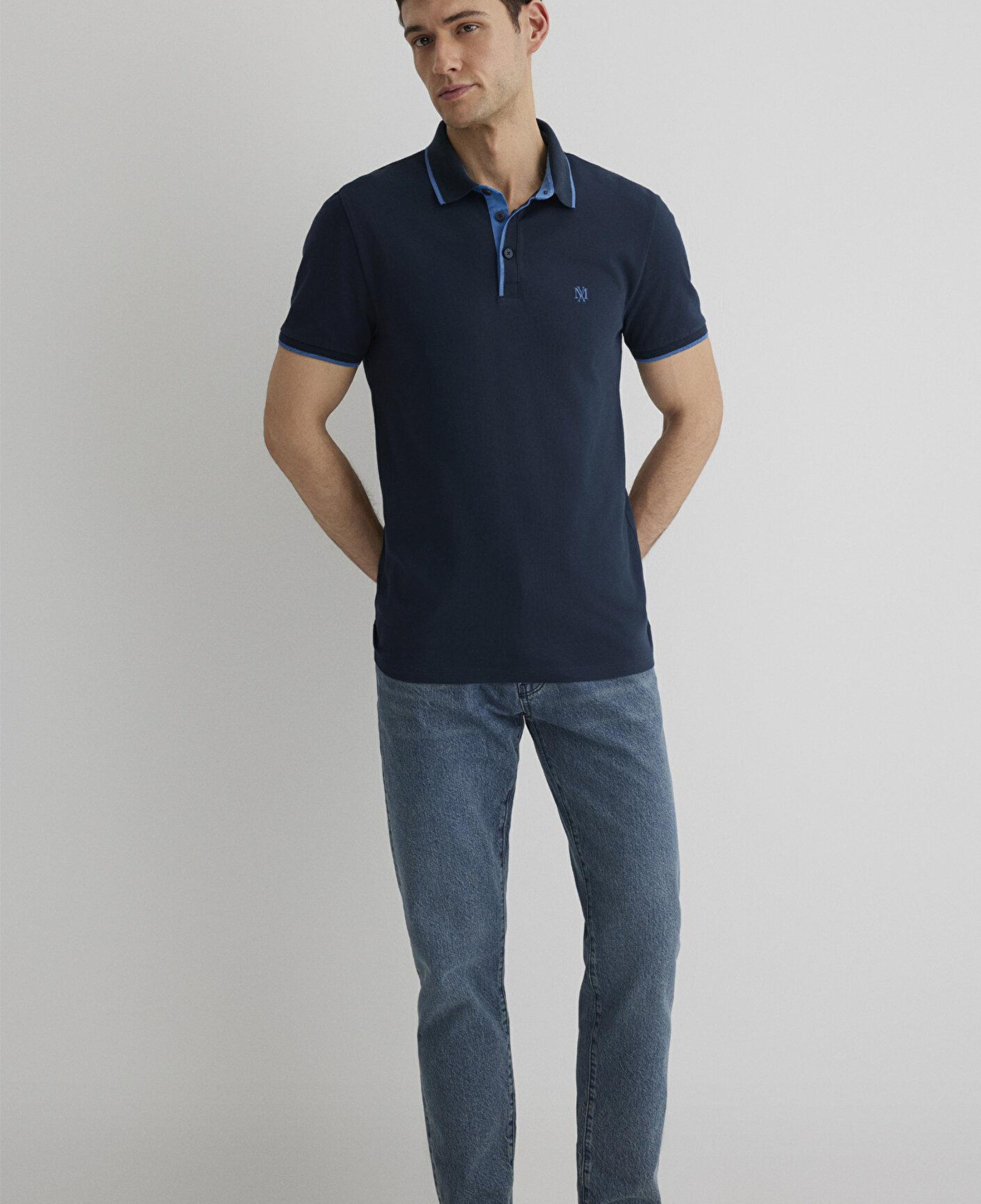 Mavi Yaka Detaylı Lacivert Polo Tişört Fitted / Vücuda Oturan Kesim 062373-28417