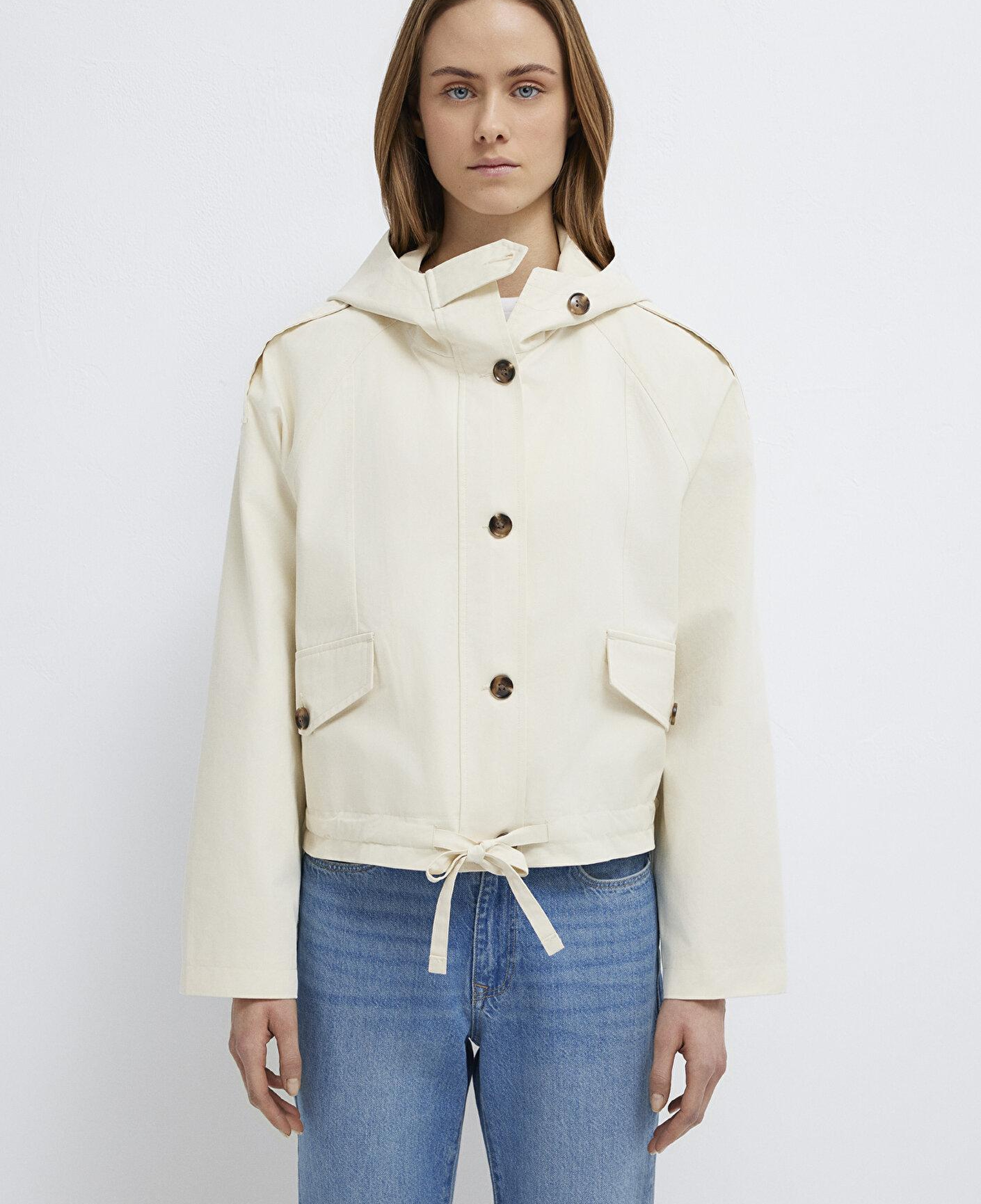 Mavi Kapüşonlu Bel Detaylı Ekru Kısa Ceket Oversize / Geniş Kesim 1110756-70065