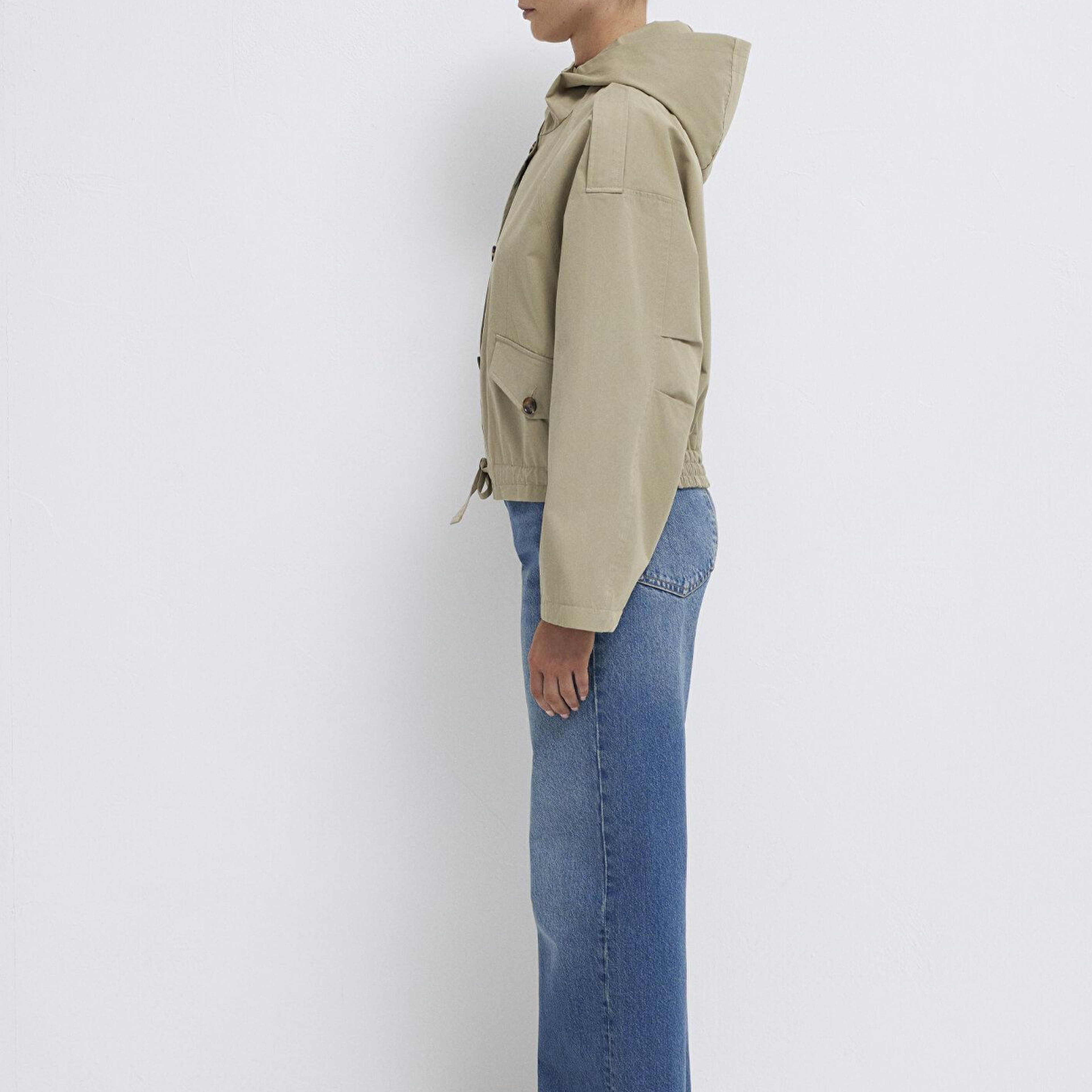 Mavi Kapüşonlu Bel Detaylı Bej Kısa Ceket Oversize / Geniş Kesim 1110756-70354